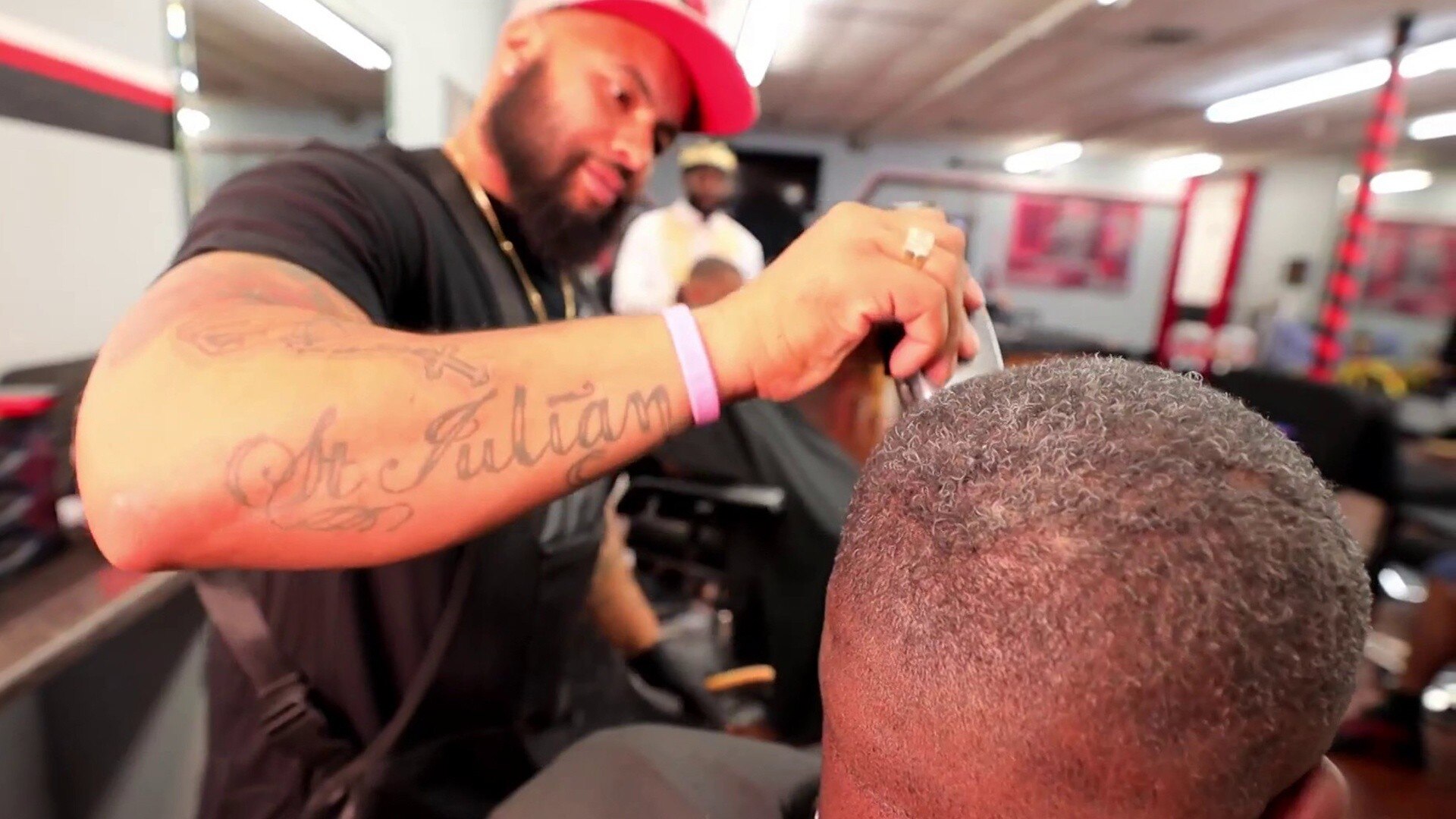 Watch TODAY Excerpt Program offers health care alongside haircuts at