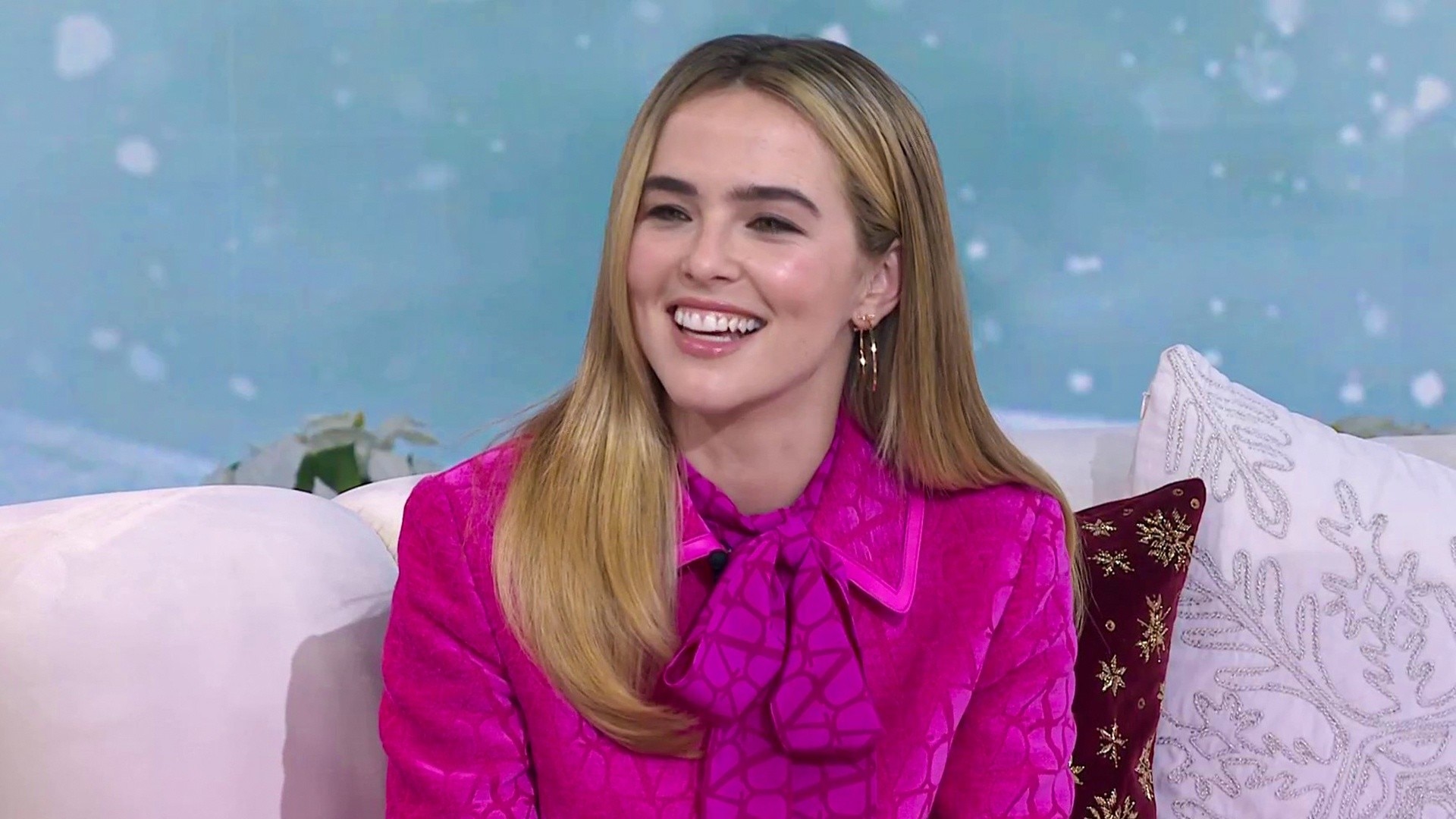 Watch TODAY Excerpt: Zoey Deutch talks feel-good movie ‘Something from