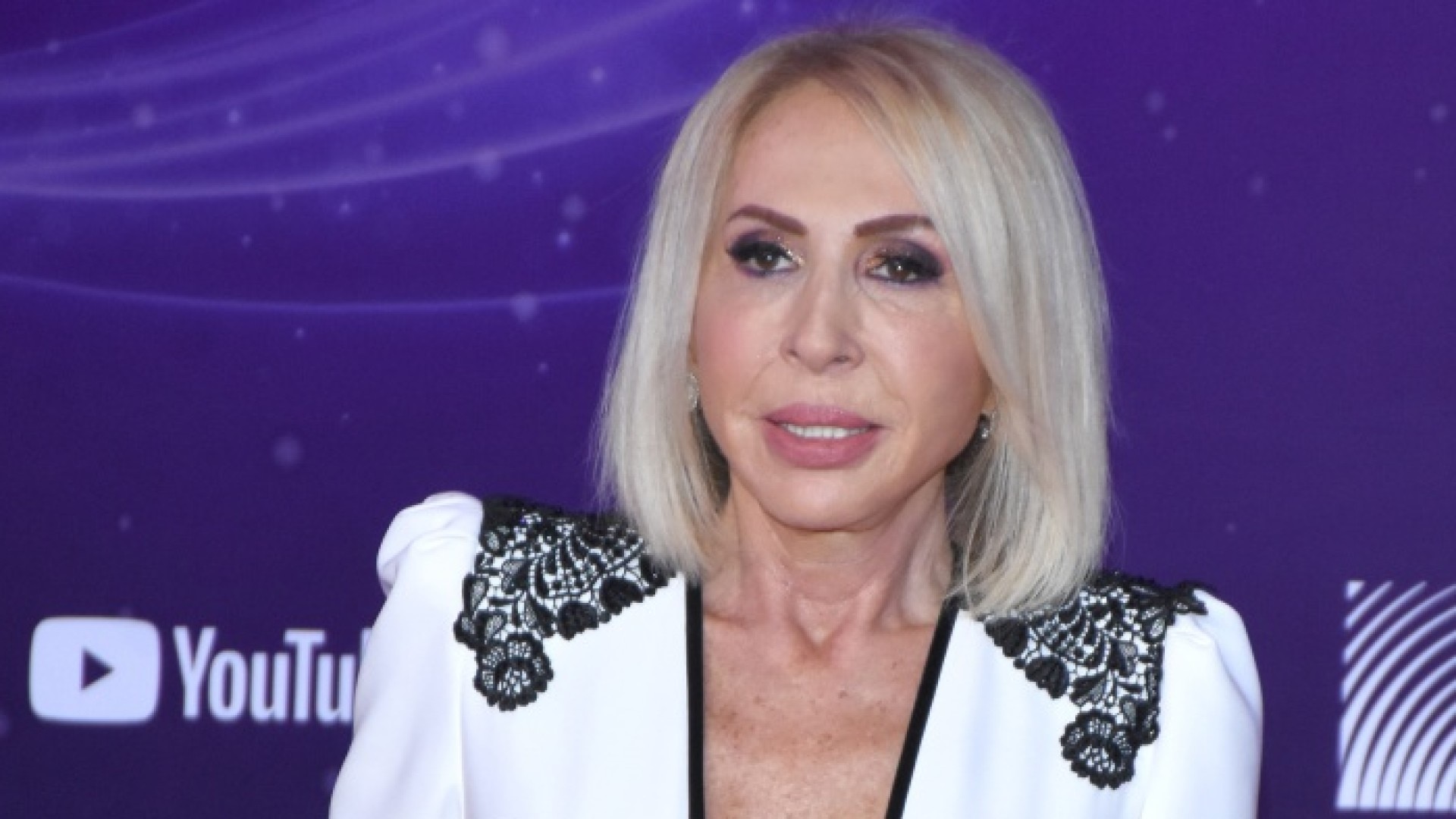 Watch En Casa Con Telemundo Highlight Laura Bozzo Reaparece En Redes Sociales Y Se Excede Con 5480