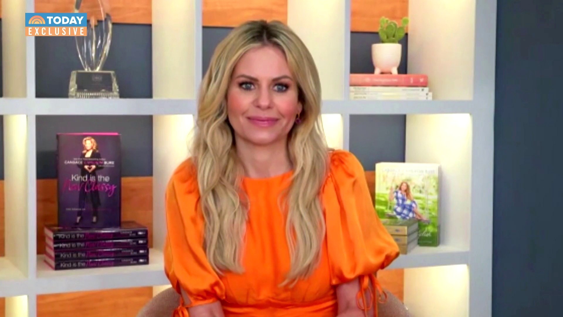 Watch TODAY Excerpt Candace Cameron Bure shares last text exchange