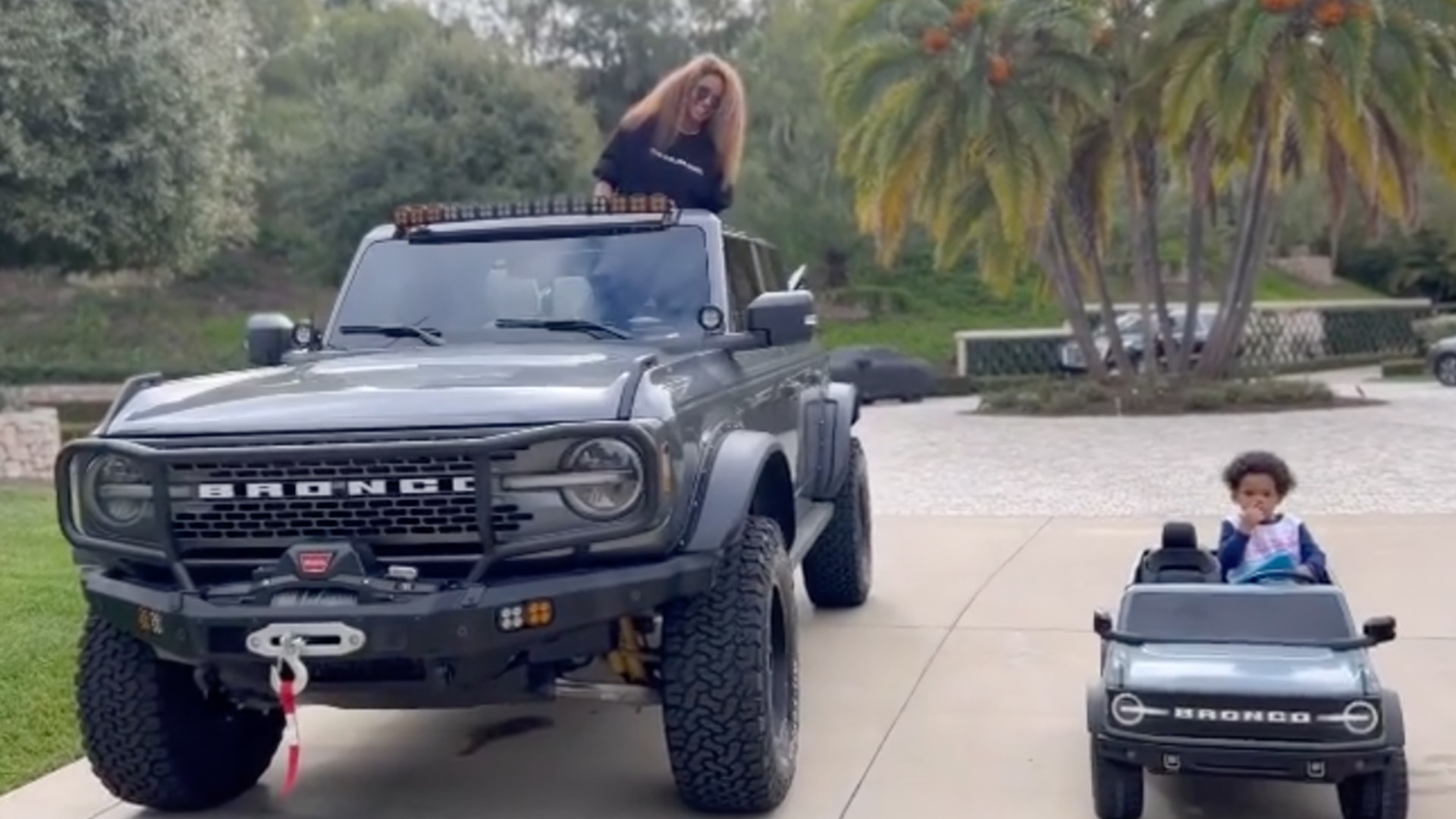 Watch Access Hollywood Highlight Ciara And 1YearOld Son Win Twin In