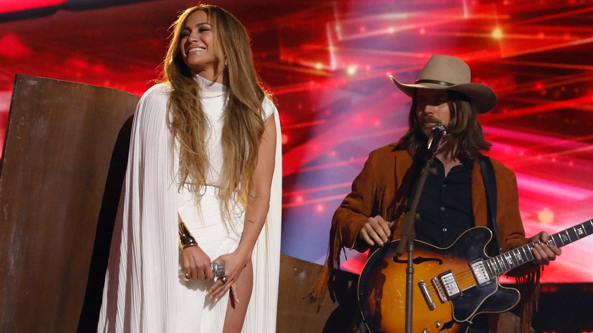 Watch The Voice Highlight Jennifer Lopez Performs "On My Way" NBC's