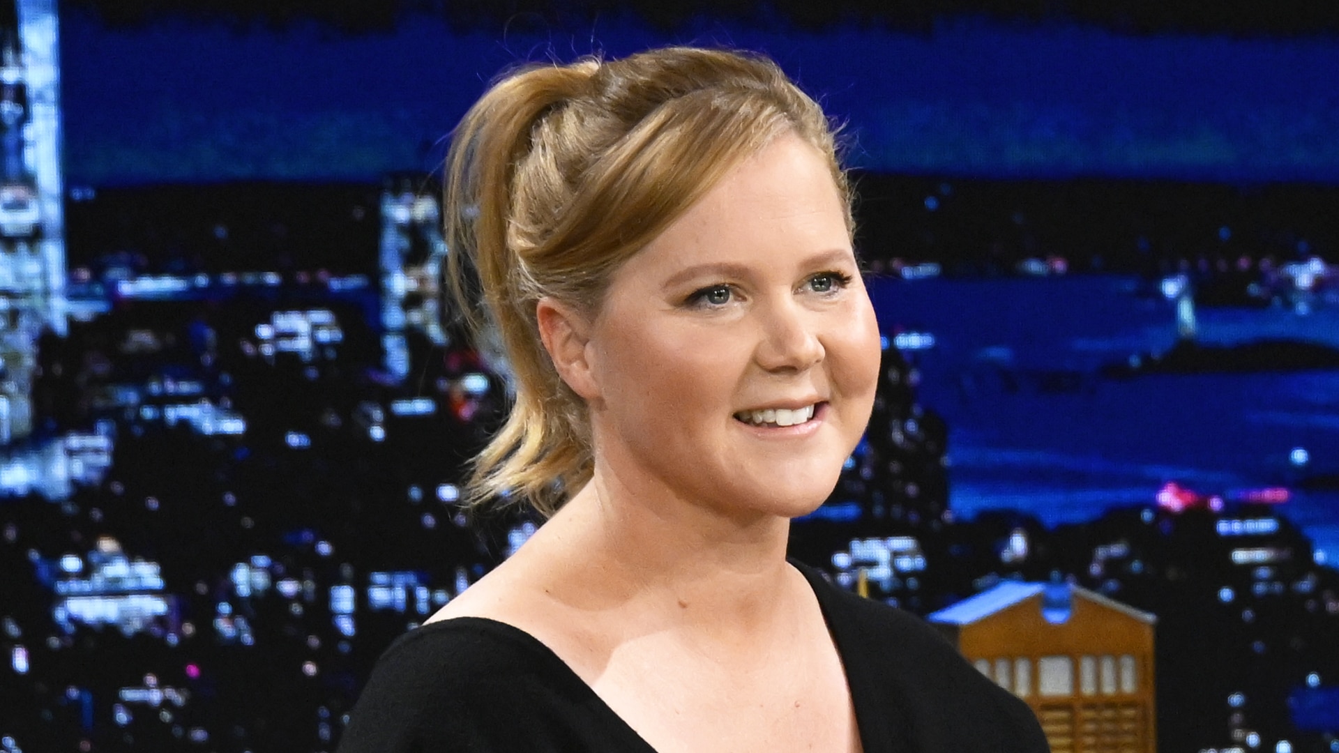 Watch The Tonight Show Starring Jimmy Fallon Highlight Amy Schumer Is The Perfect Spokesperson 