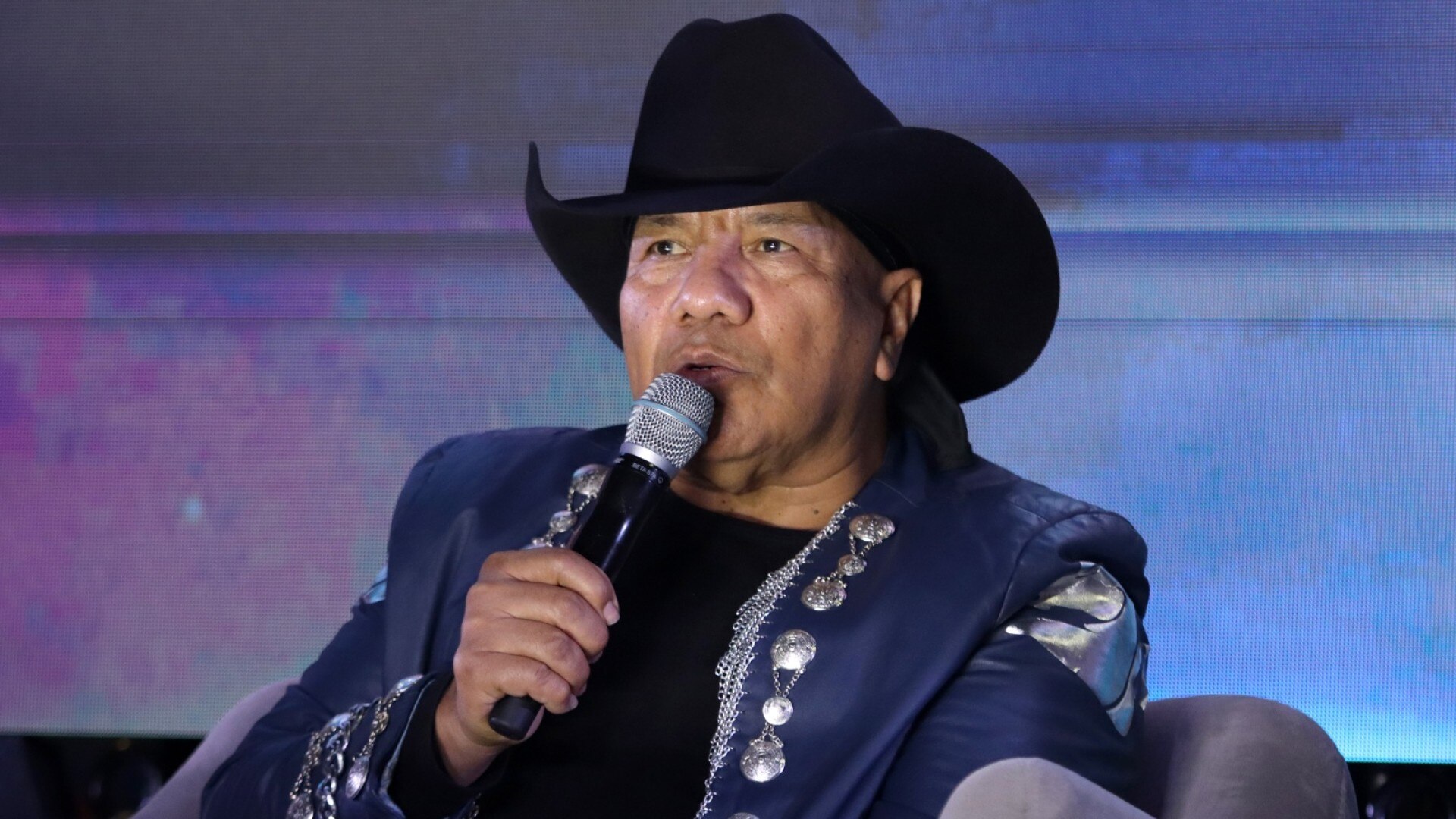 Watch Hoy Día Highlight: Lupe Esparza aclara por qué Bronco tiene un ...