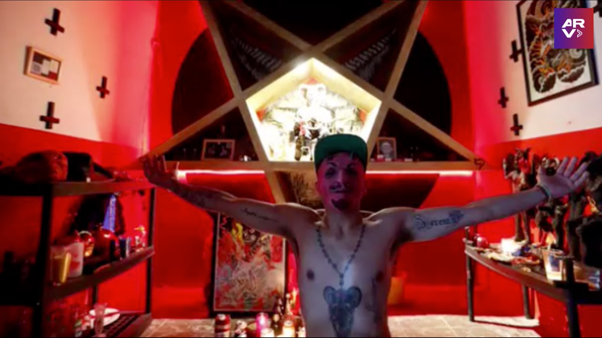 Watch Al Rojo Vivo Highlight: El Angelito Negro: Surge nuevo culto satánico  lleno de rituales en barrio de México 