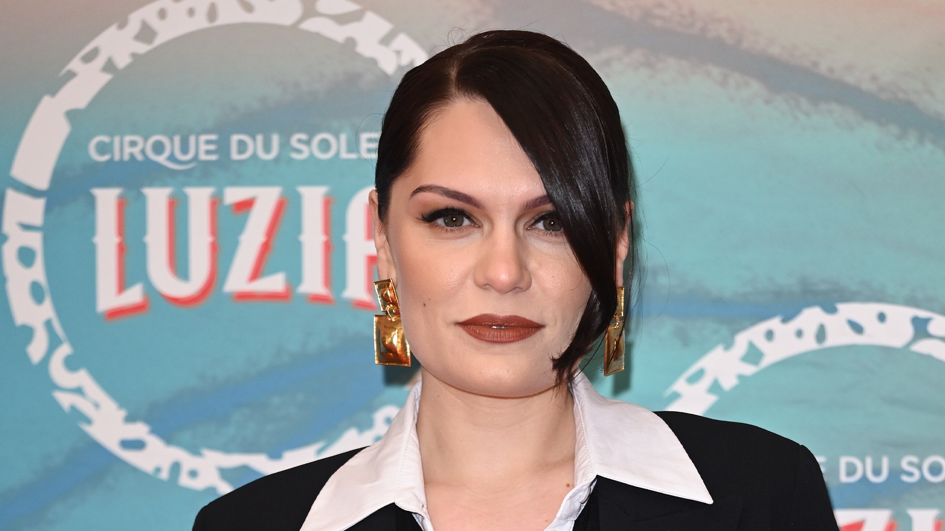 Watch Access Hollywood Highlight Jessie J Claps Back At Comments About