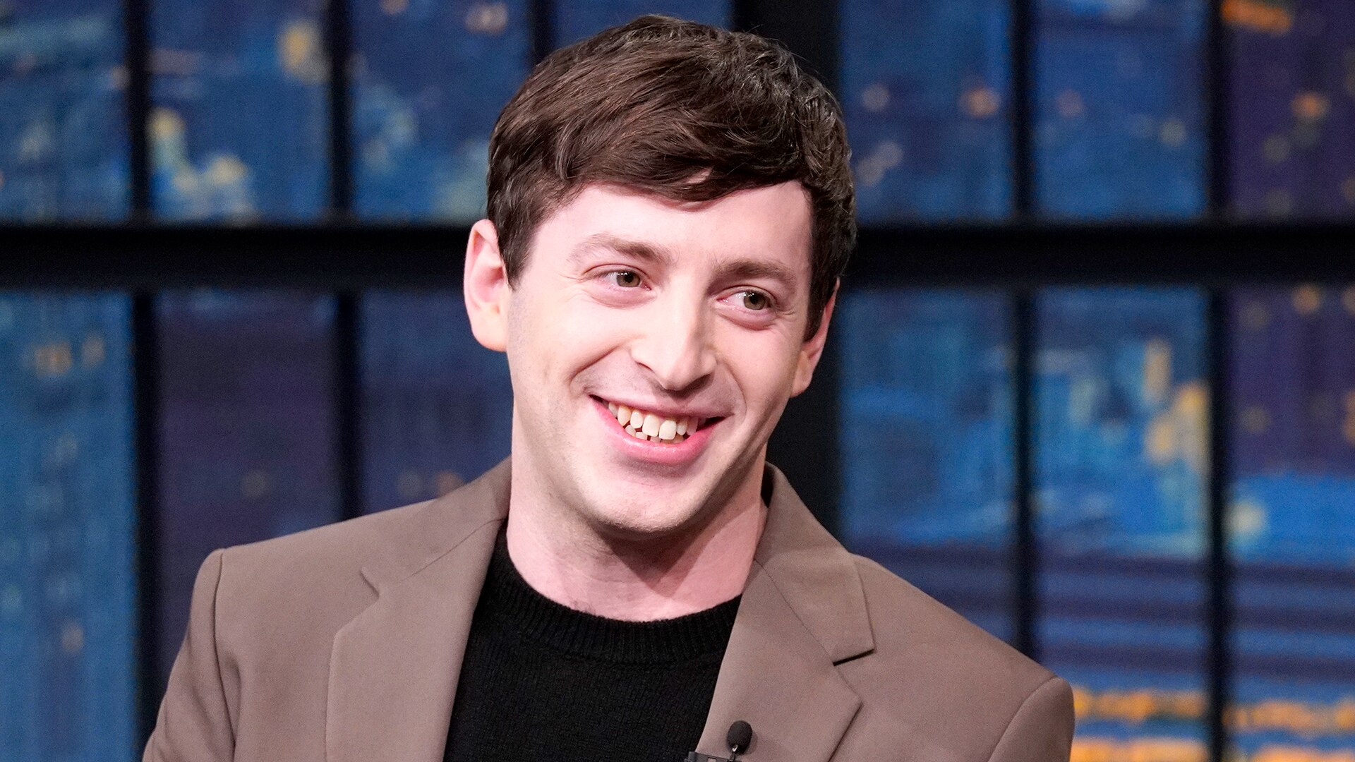 Watch Late Night With Seth Meyers Highlight Alex Edelmans Comedy Was Inspired By A White 