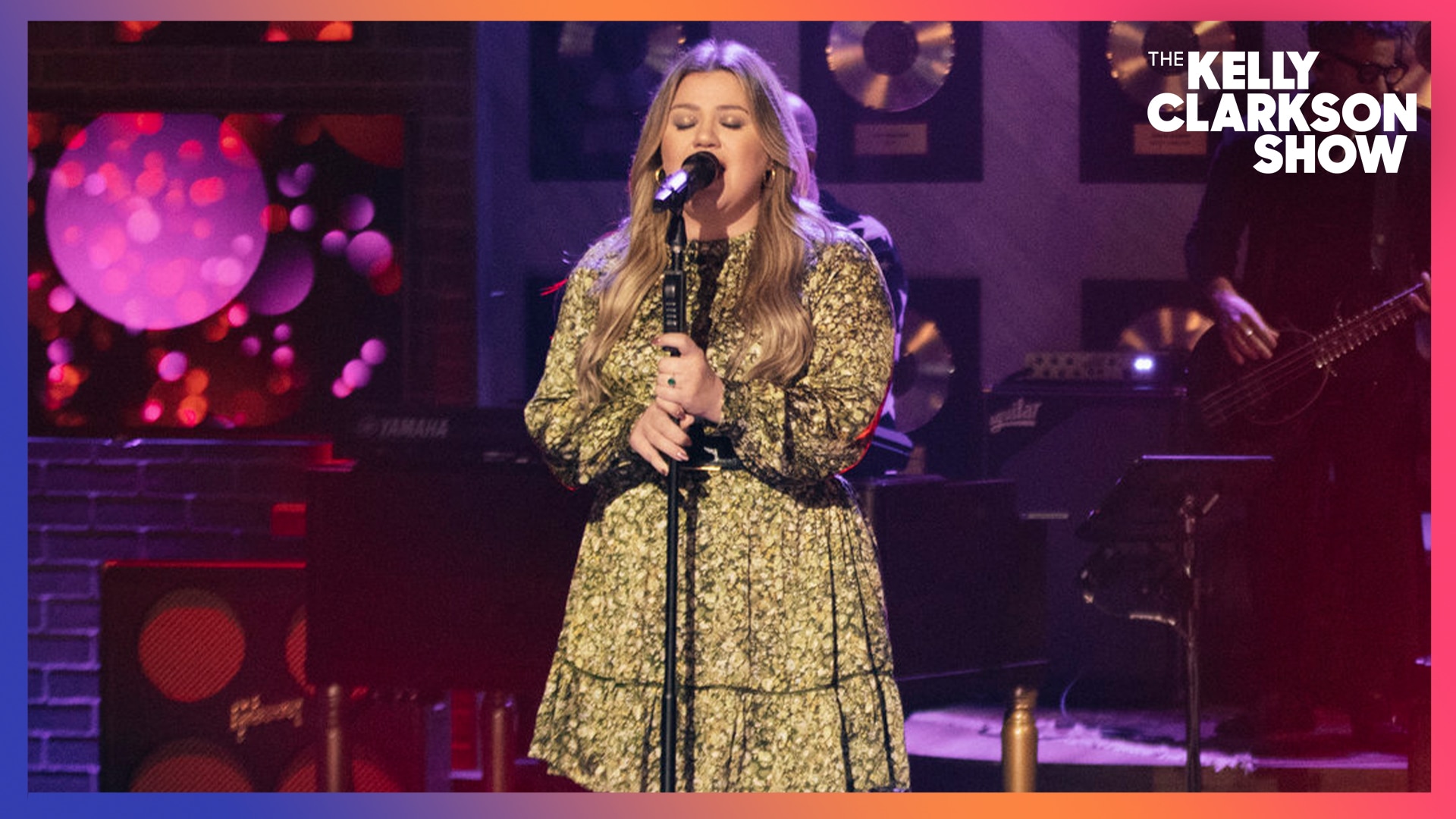 Watch The Kelly Clarkson Show Official Website Highlight Kelly Clarkson Covers Love Tonight