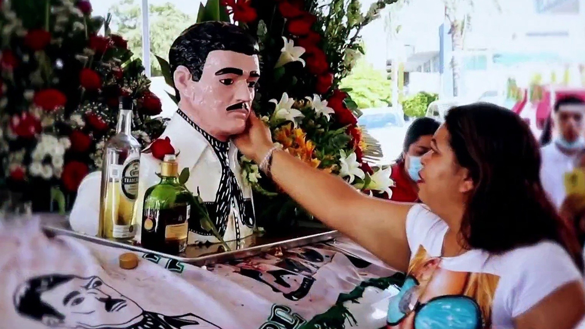 Watch Al Rojo Vivo Highlight Regresa la celebración de Jesús Malverde 'El santo de los narcos Watch Al Rojo Vivo Highlight Regresa la celebración de Jesús Malverde 'El santo de los narcos