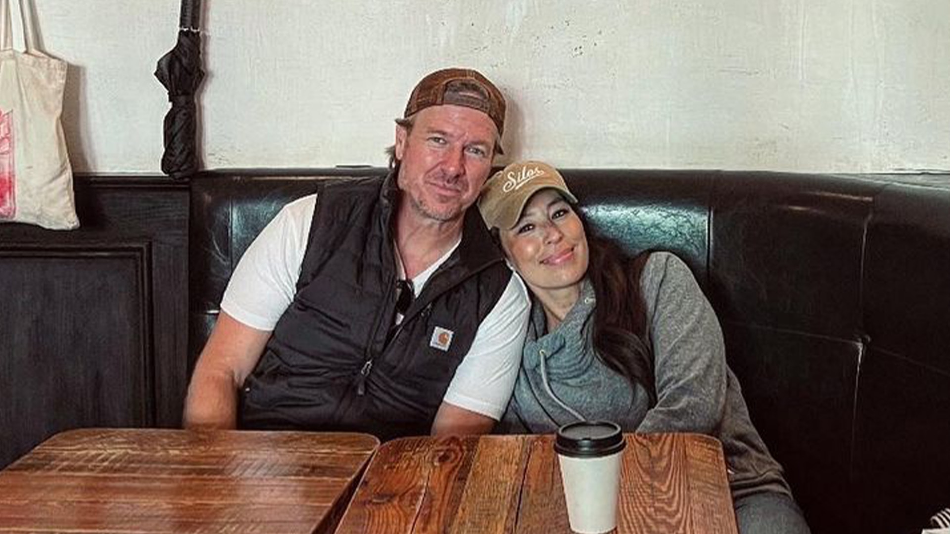 Watch Access Hollywood Highlight Chip Gaines And Joanna Gaines Celebrate