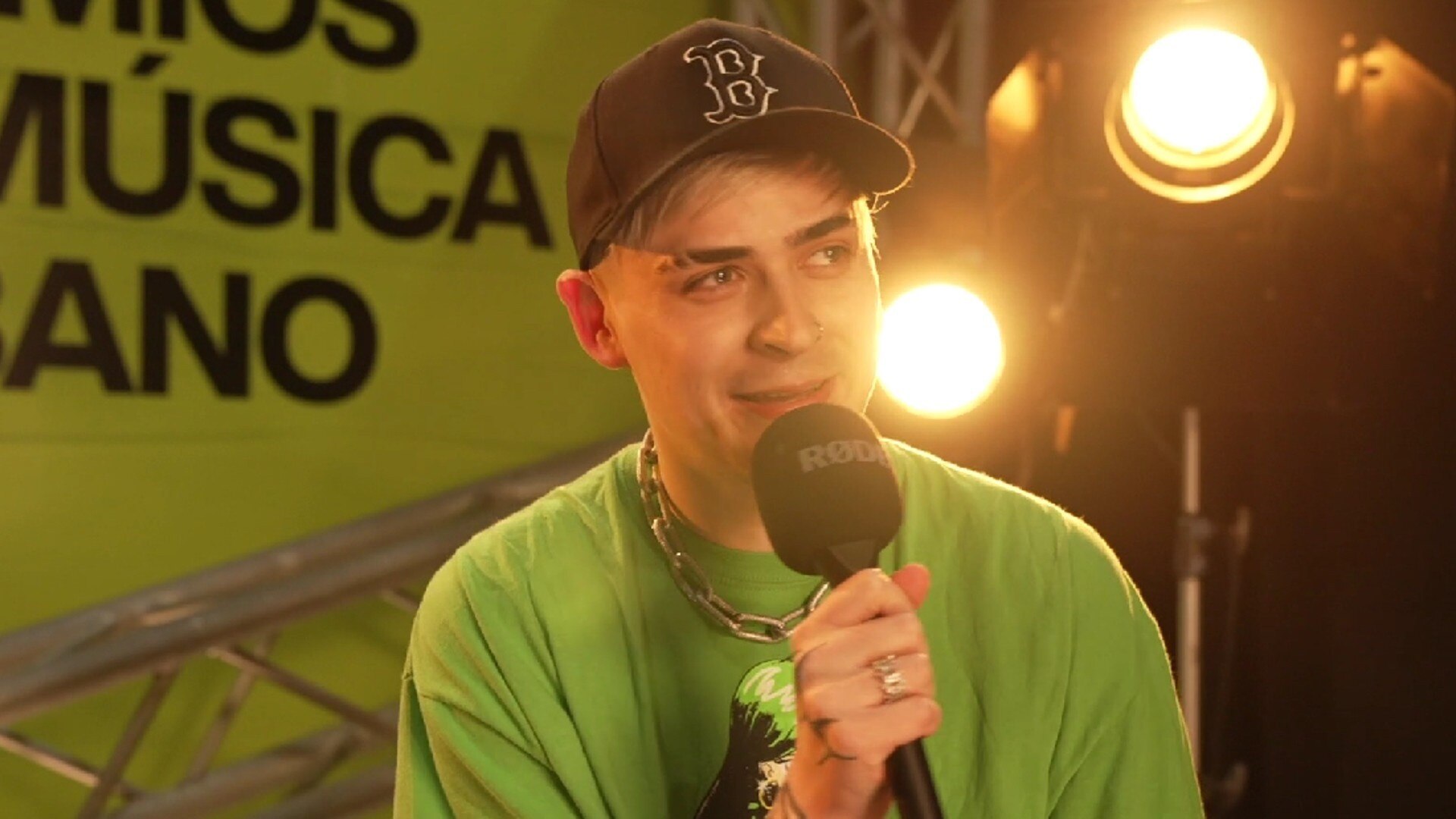 Watch Premios Tu Música Urbano Highlight Lit Killah tiene un peculiar