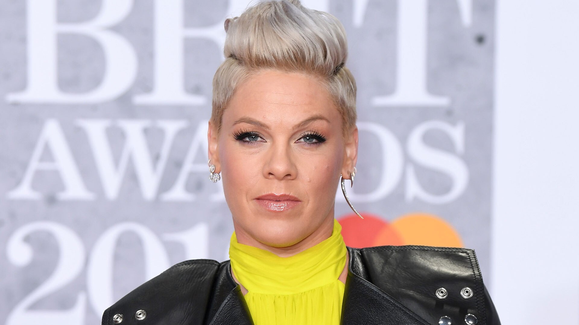 Watch Access Hollywood Highlight Pink Tells Fans Who Support