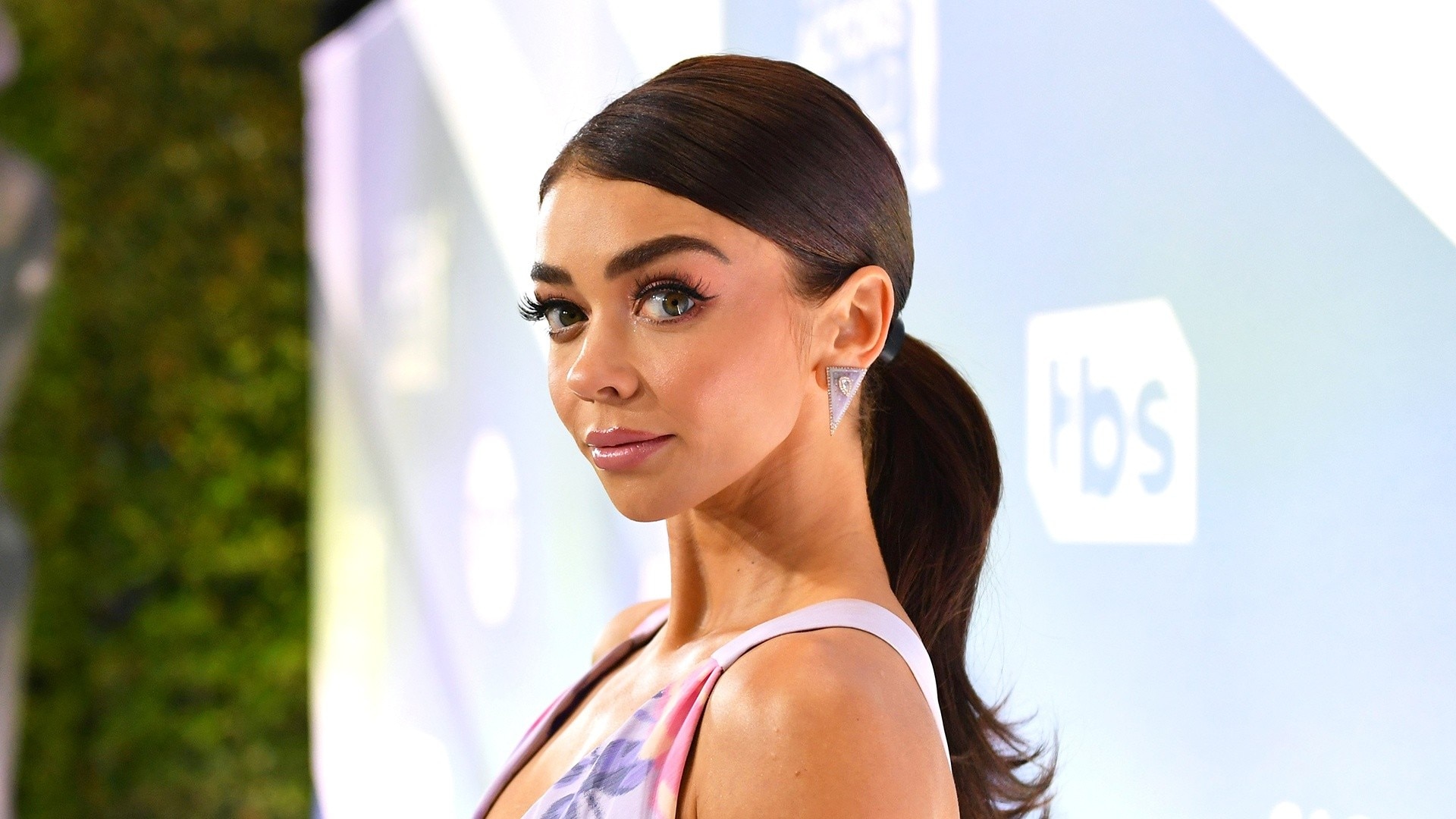 Watch TODAY Excerpt Sarah Hyland is the new host of ‘Love Island