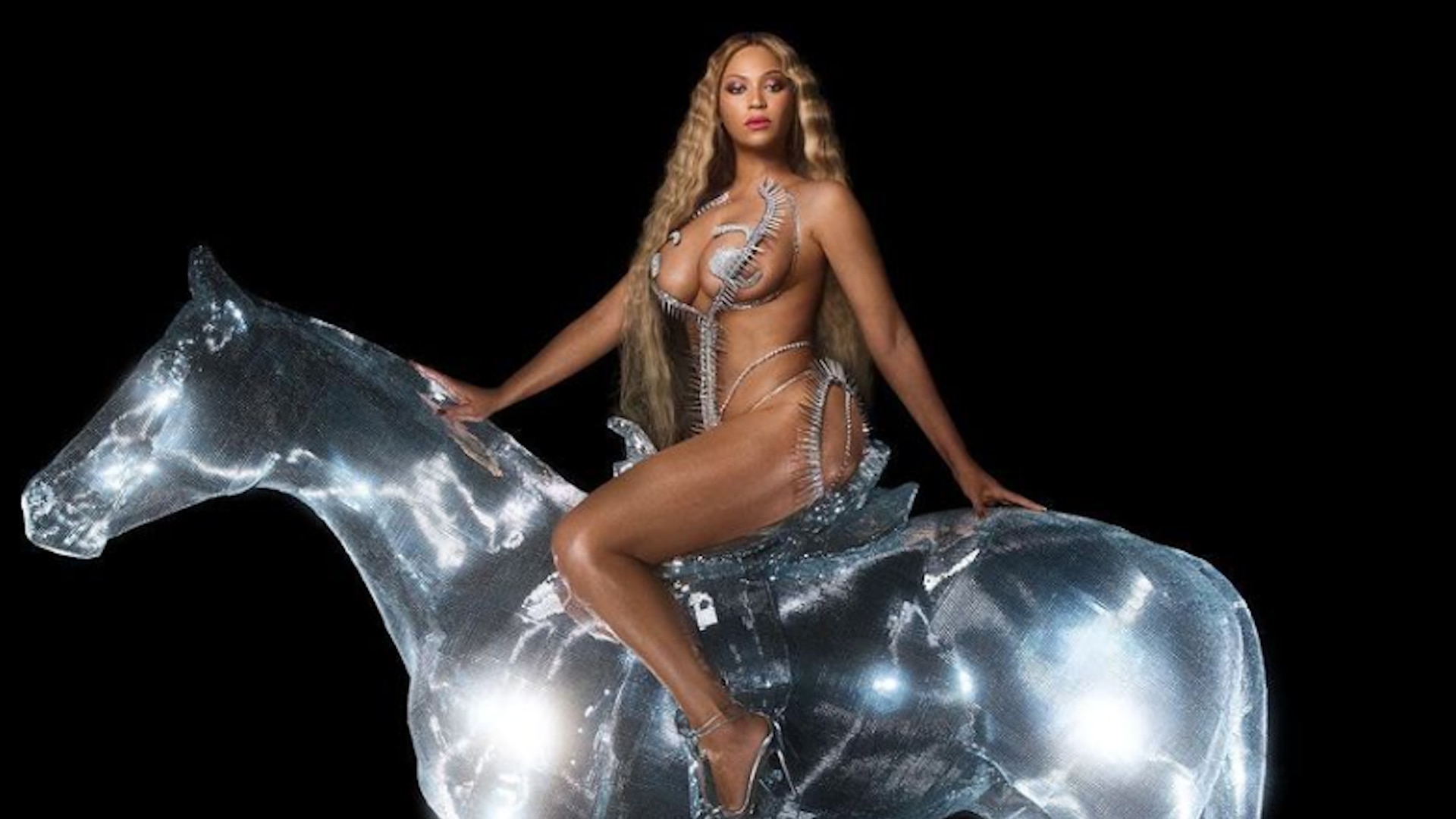 Beyonce Drops Semi Nude Cover Art For Renaissance Lp My Xxx Hot Girl 