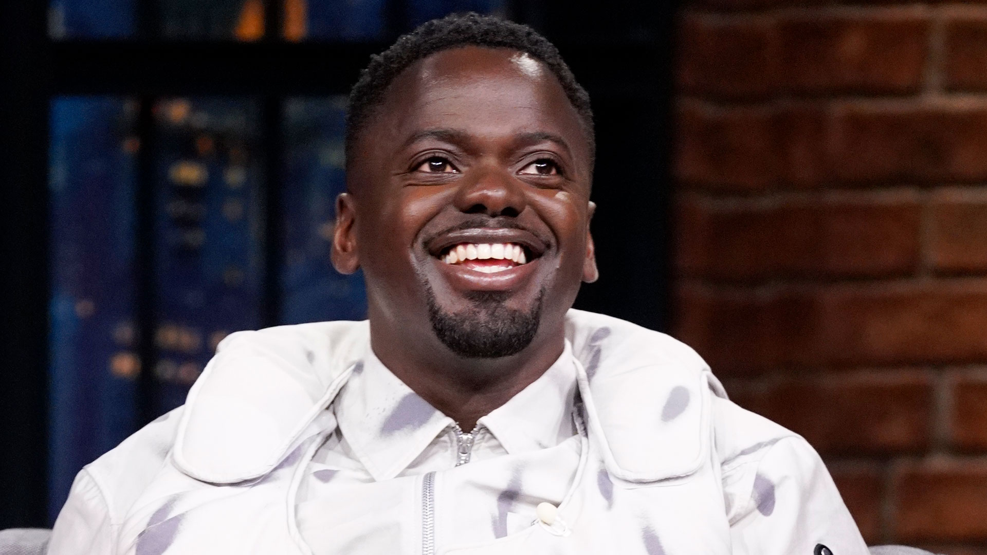 Watch Late Night With Seth Meyers Highlight Daniel Kaluuya Was Kicked Out Of A Haunted House