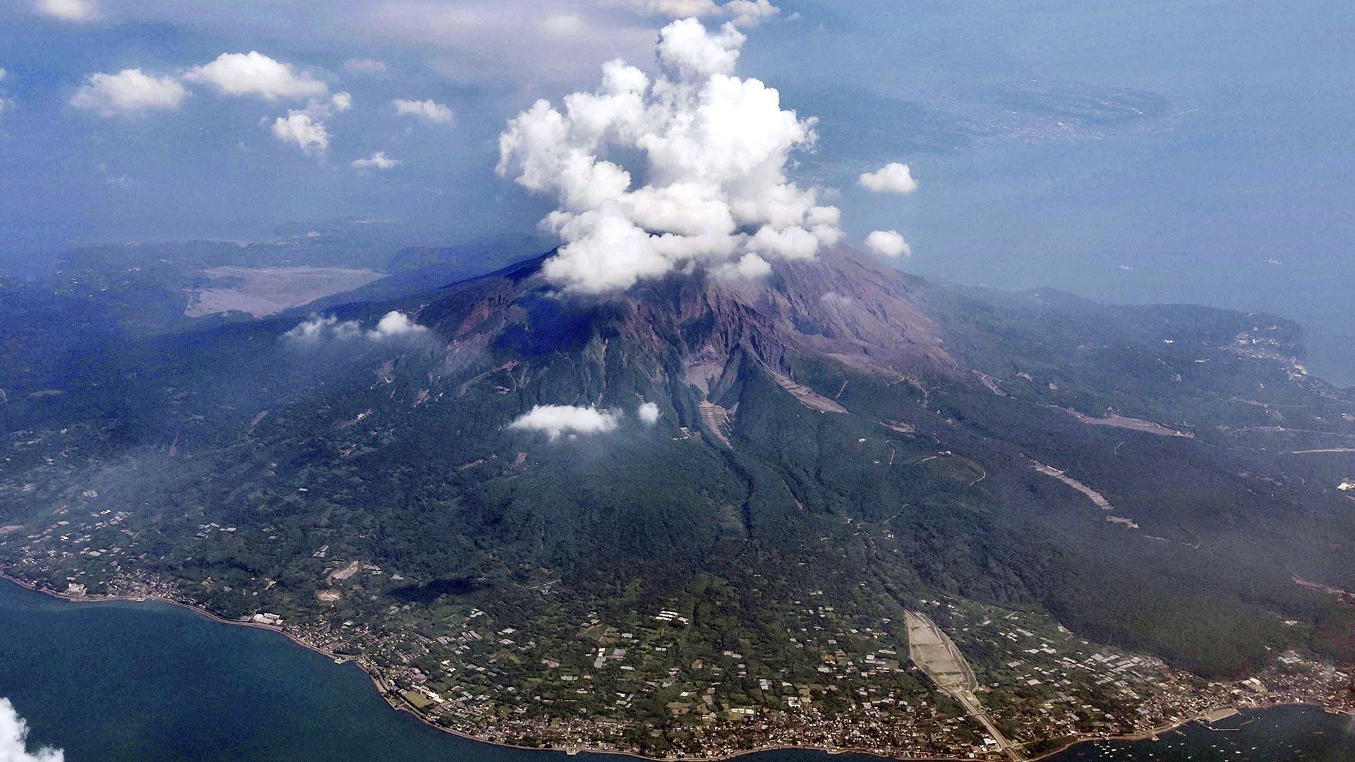Вулкан на острове Кюсю