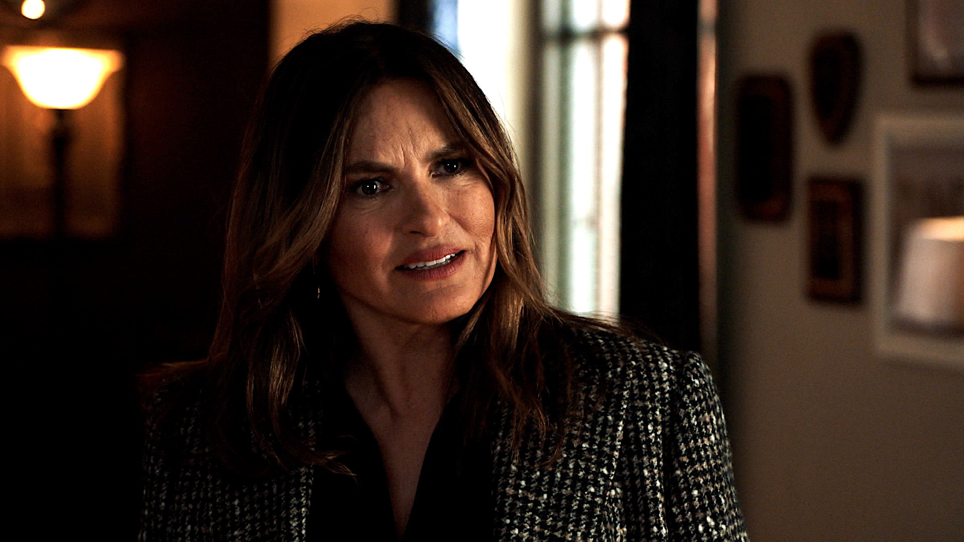 Watch Law And Order Special Victims Unit Highlight Benson Fights To Have Case Thrown Out Over 2321