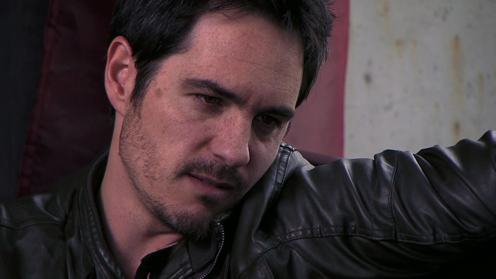 Watch El Señor de los Cielos Episode: Juntos - NBC.com - El Señor De Los Cielos Season 4 Episode 1