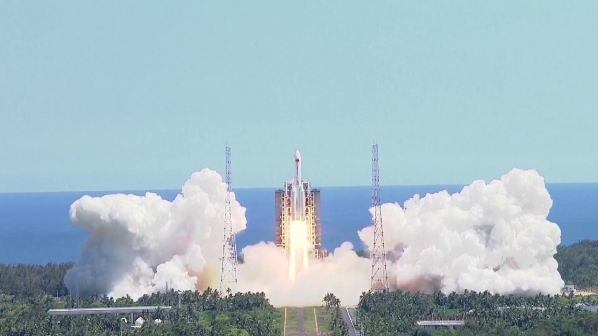 Watch TODAY Excerpt Space debris of Chinese rocket set to crash back