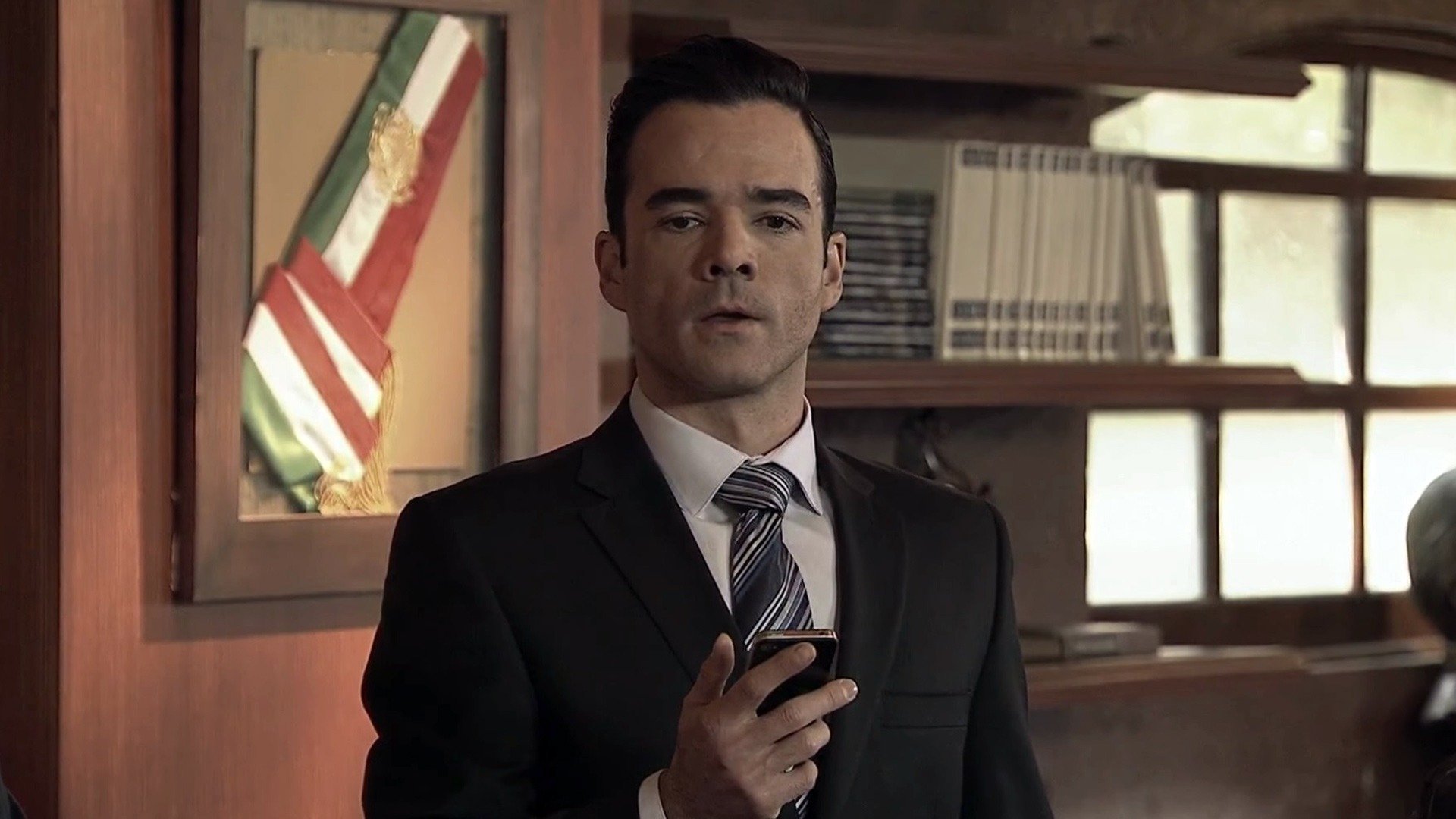 Watch El Señor de los Cielos Episode: Aliados problemáticos - NBC.com - El Señor De Los Cielos Season 4 Episode 1