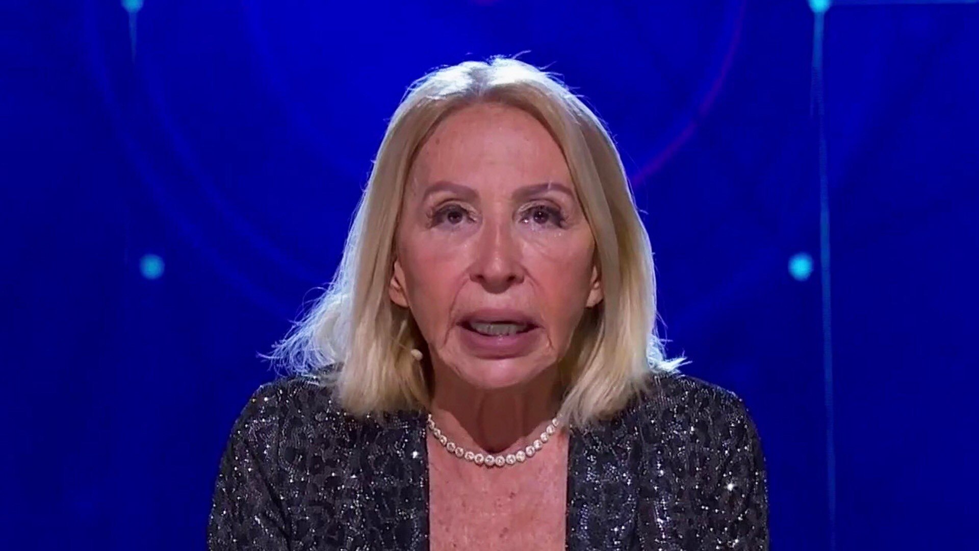 Watch En Casa Con Telemundo Highlight Laura Bozzo Sale De La Casa De