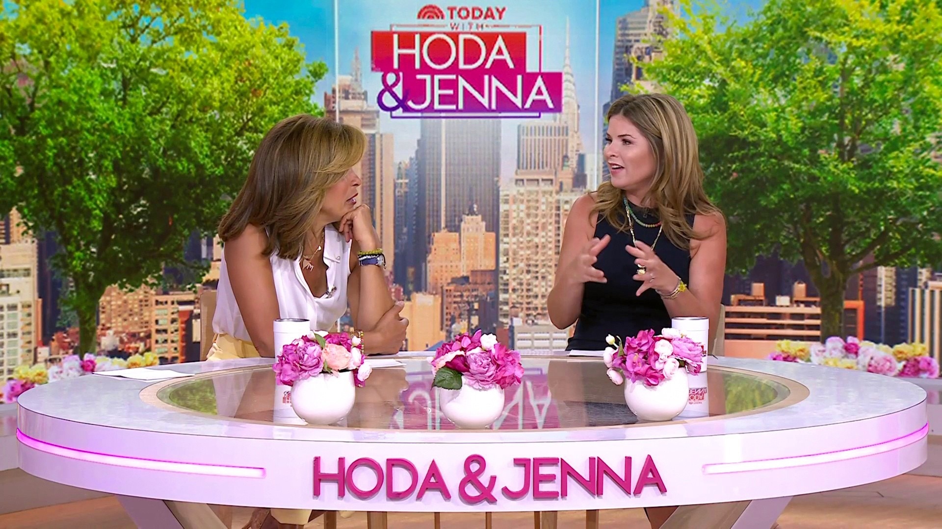 Watch TODAY Excerpt: Hoda and Jenna weigh in on how to handle self