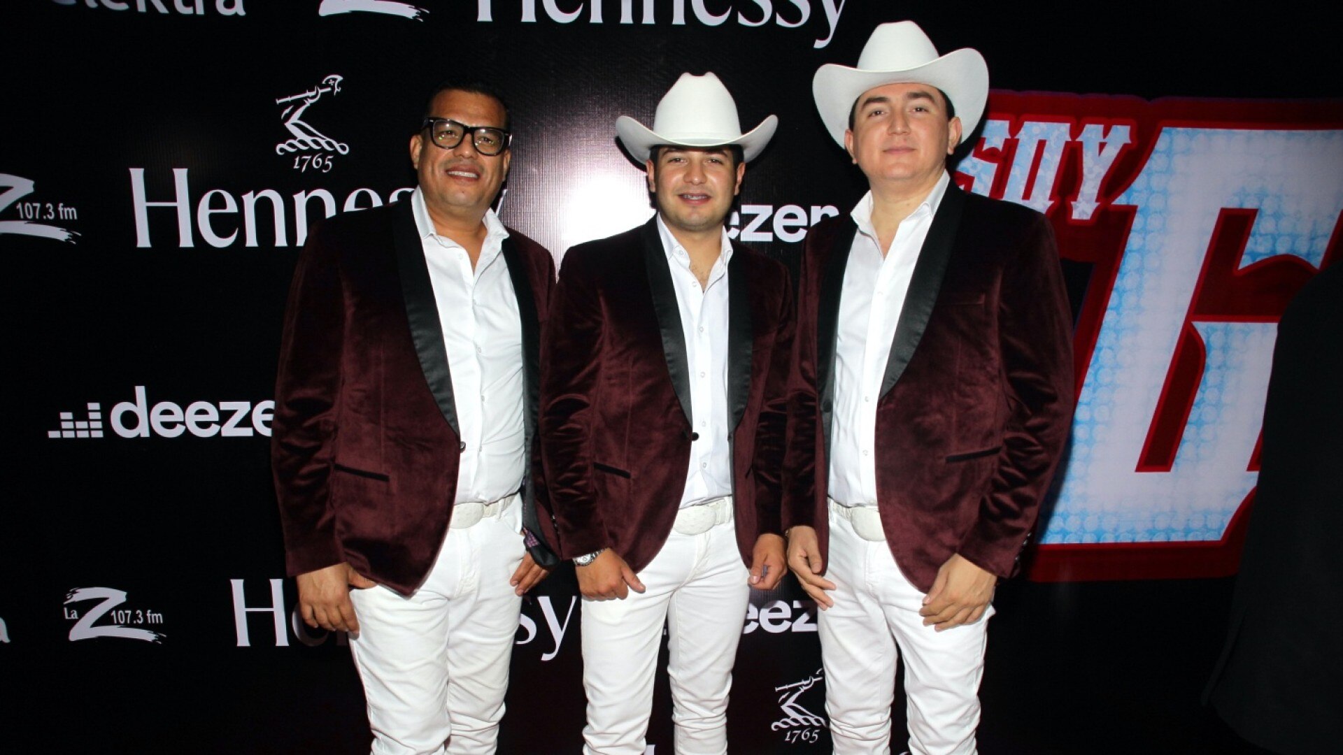 Watch Hoy Día Highlight: Los Plebes del Rancho expresan su preocupación por  la seguridad en los conciertos en México 