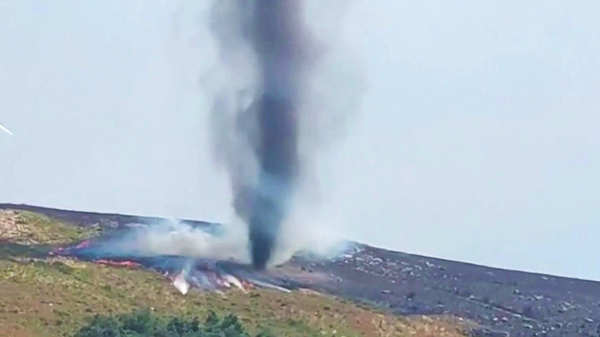 Watch TODAY Excerpt Rare fire tornado rages on camera in Portugal