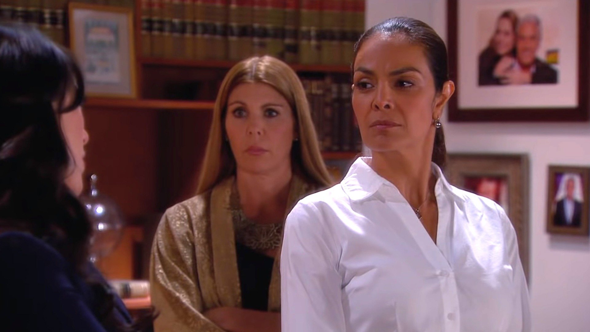 Watch En Otra Piel Episode Misterio oculto