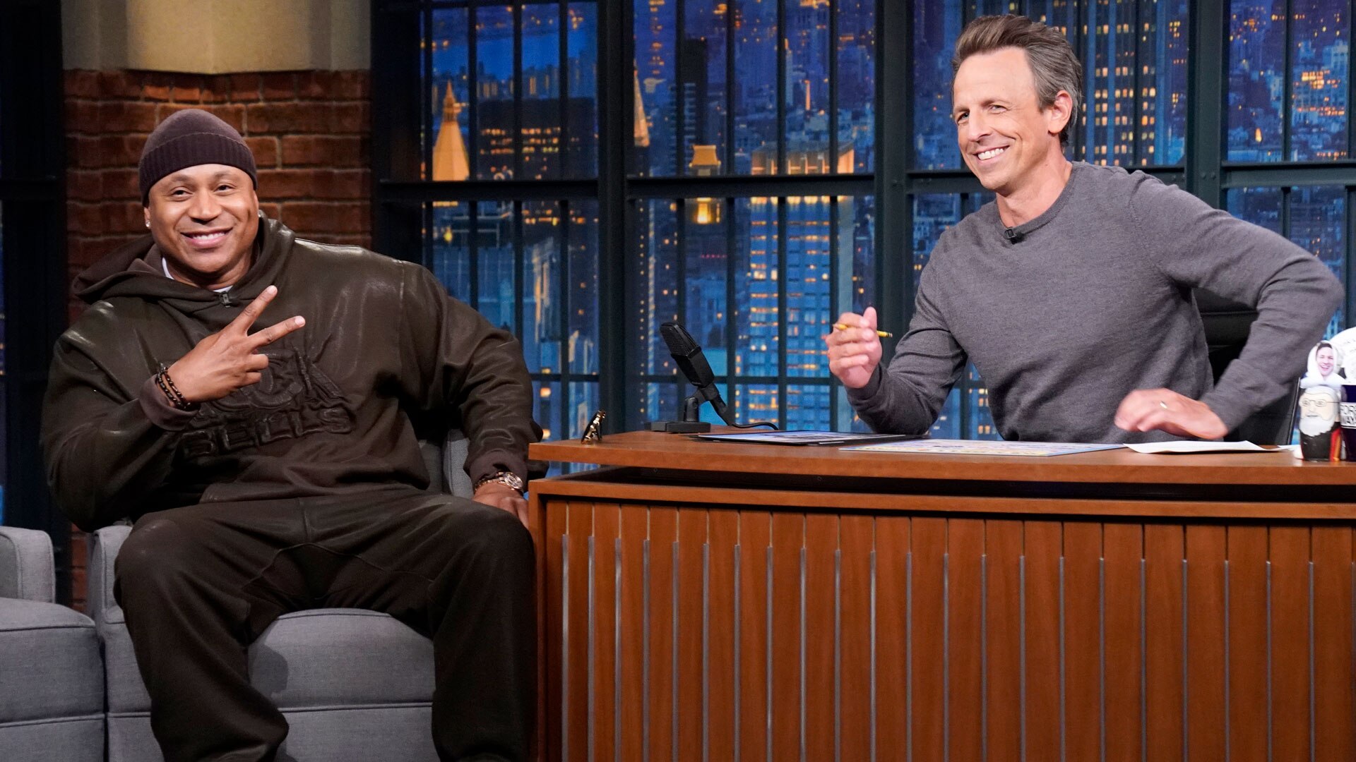 Watch Late Night with Seth Meyers Episode: LL COOL J, Cristin Milioti ...