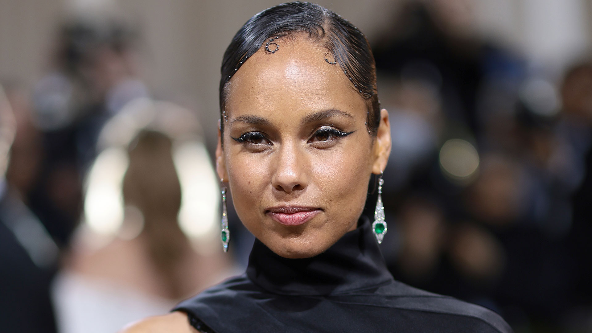 Watch Access Hollywood Highlight: Alicia Keys Calls Out Fan Who Kissed ...