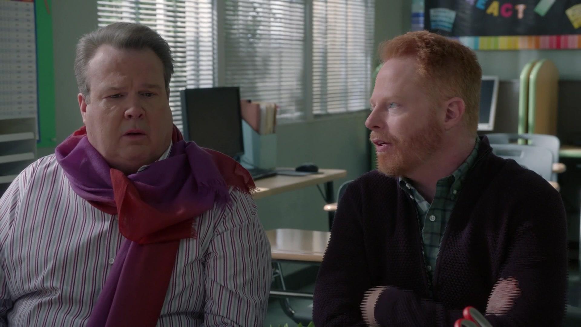 Watch Modern Family Episode Daddy Issues