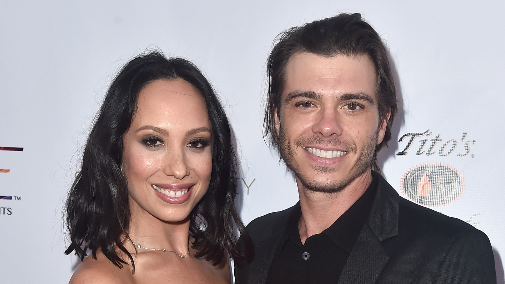 Watch Access Hollywood Highlight Cheryl Burke And Matthew Lawrence