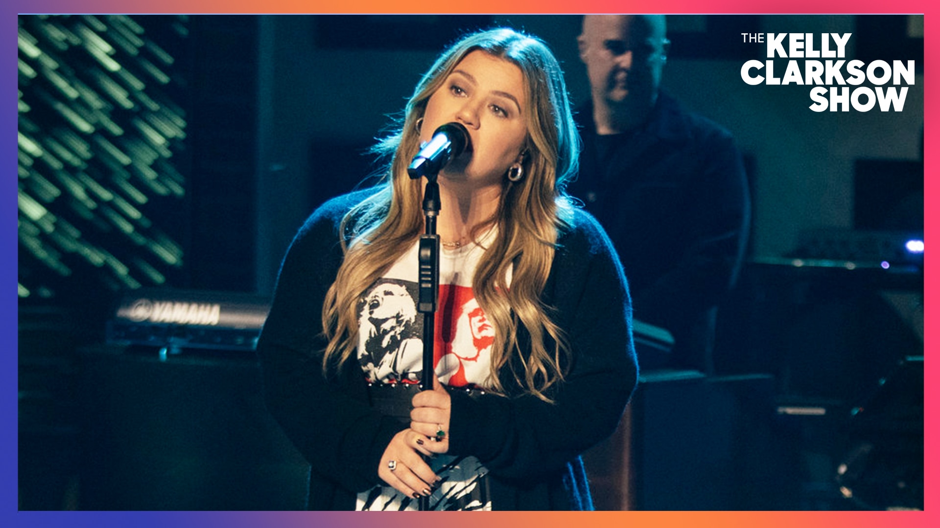 Watch The Kelly Clarkson Show Official Website Highlight Kelly Clarkson Covers Under The