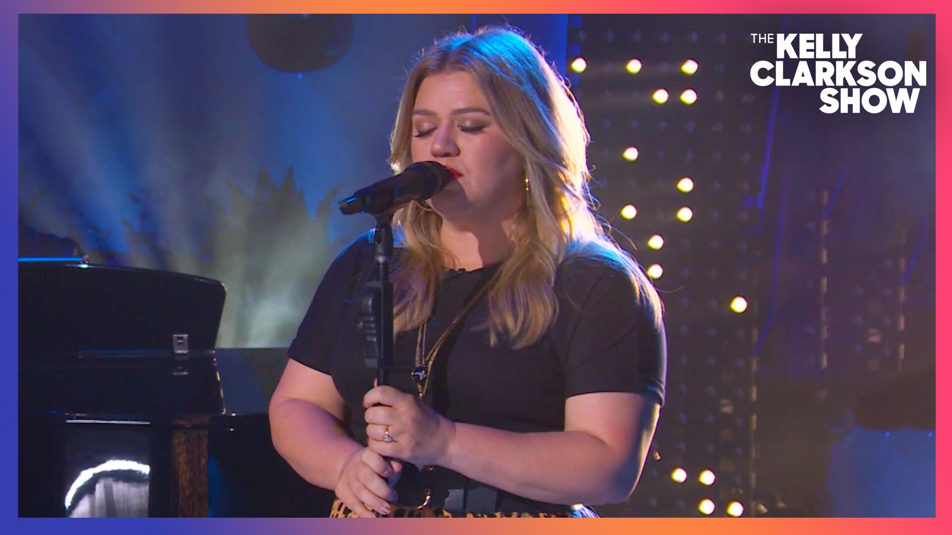 Watch The Kelly Clarkson Show Official Website Highlight Kelly