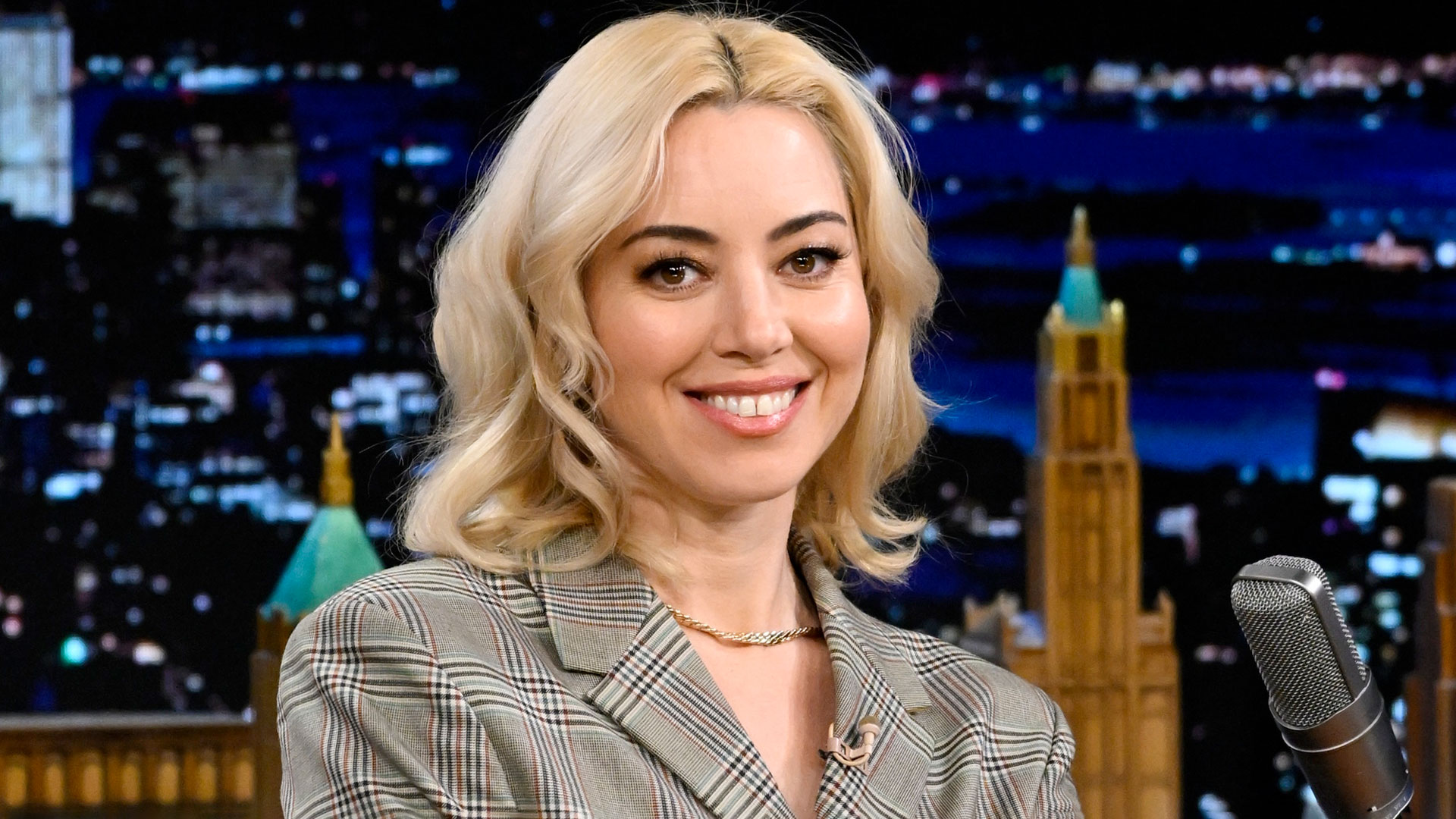 Watch The Tonight Show Starring Jimmy Fallon Highlight Aubrey Plaza Explains Why There Arent