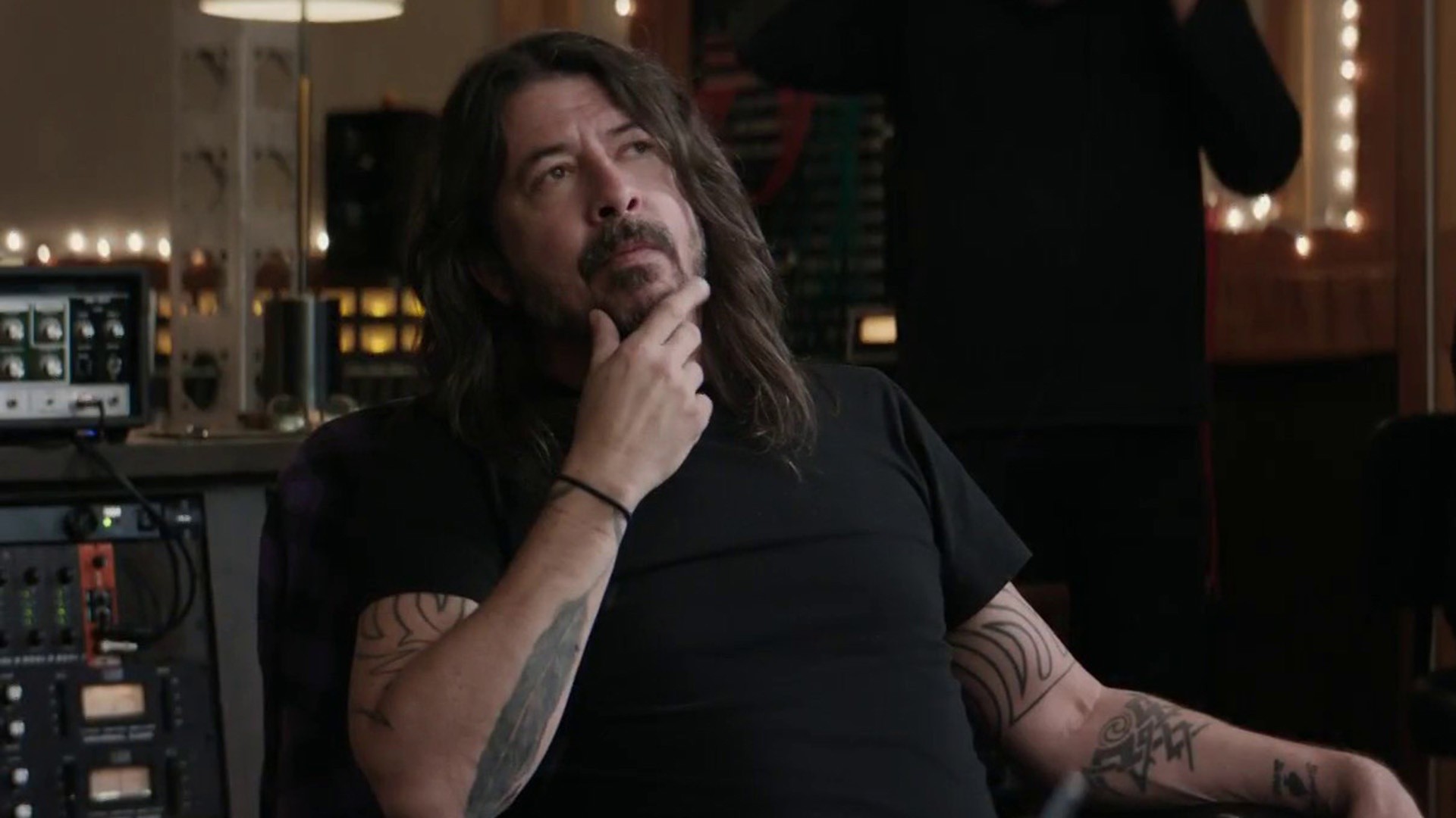 Watch TODAY Excerpt Dave Grohl thanks Canada in Super Bowl ad for