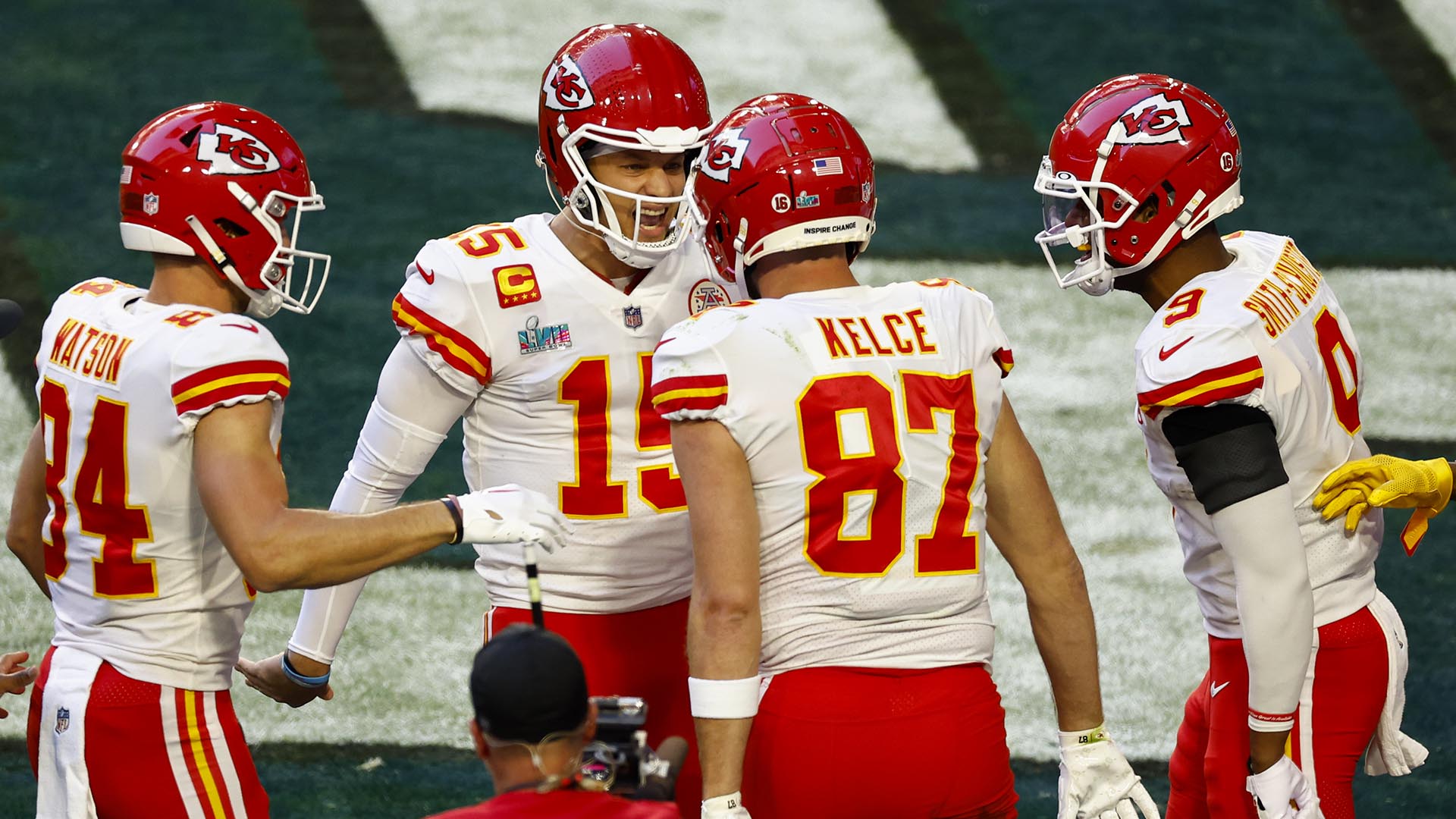 Kansas City Chiefs are 'in checkmate' with Chris Jones -Mike Florio, Pro  Football Talk