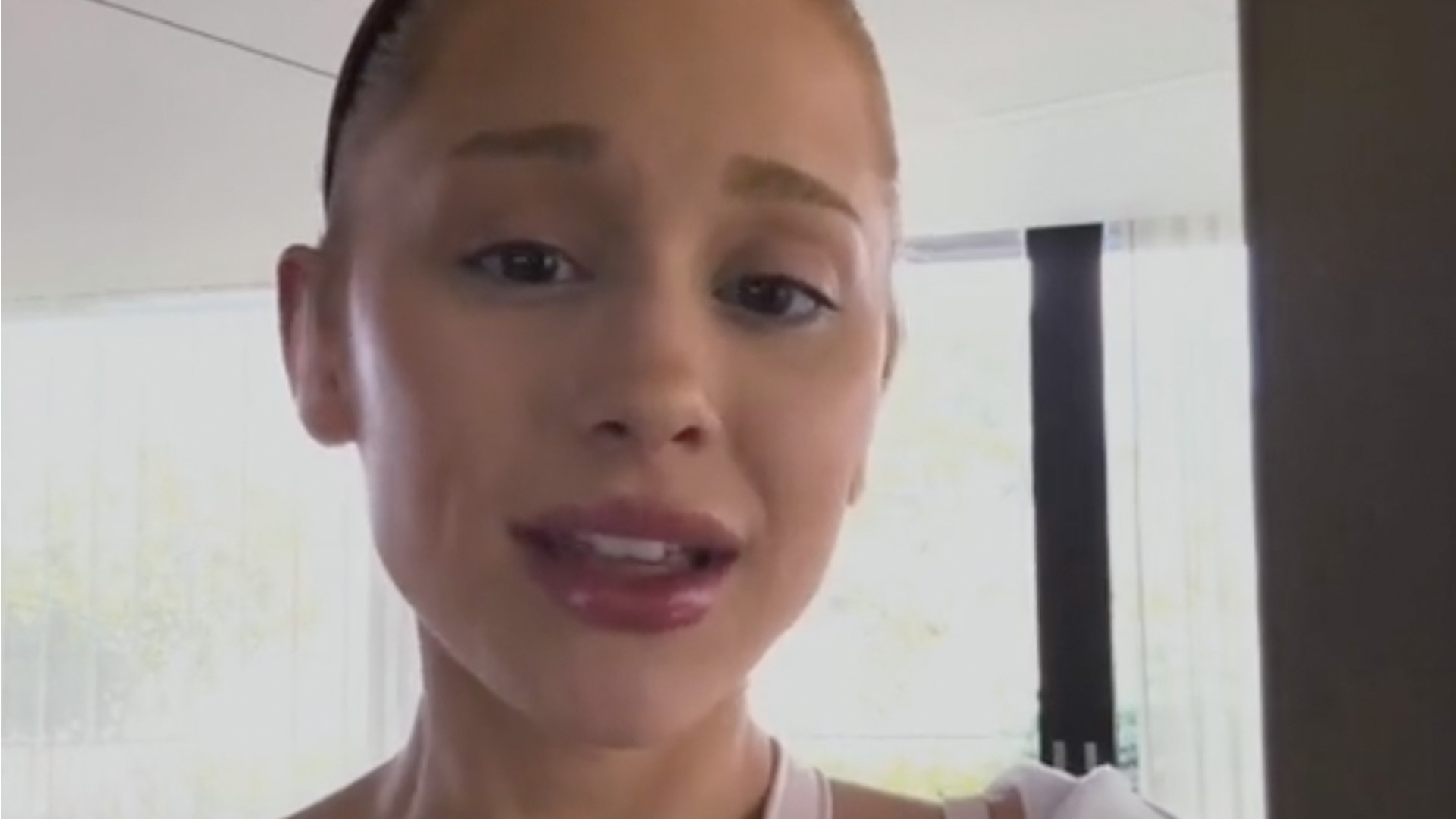 Watch Access Hollywood Highlight Ariana Grande Addresses ‘concerns About Her Body Reflects On