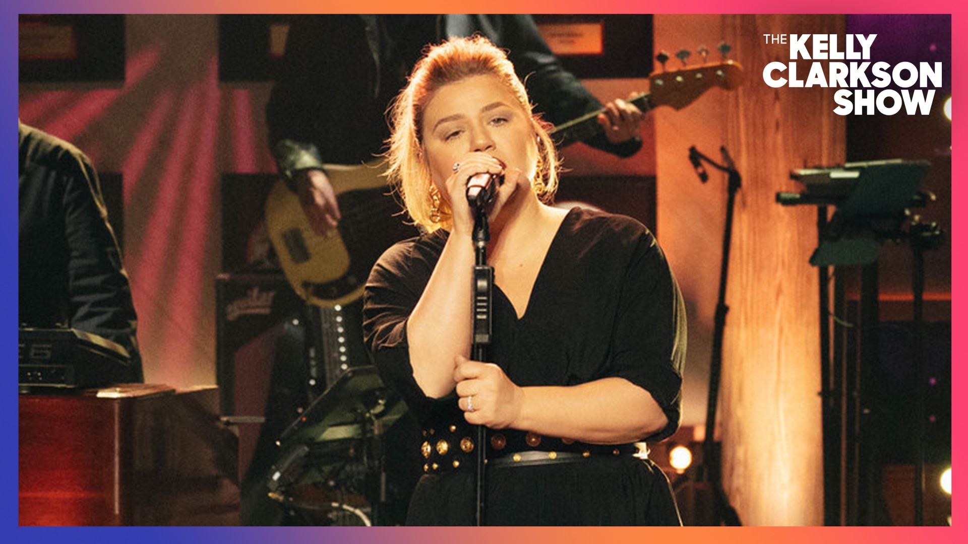 Watch The Kelly Clarkson Show Official Website Highlight Kelly Clarkson Covers Clean By