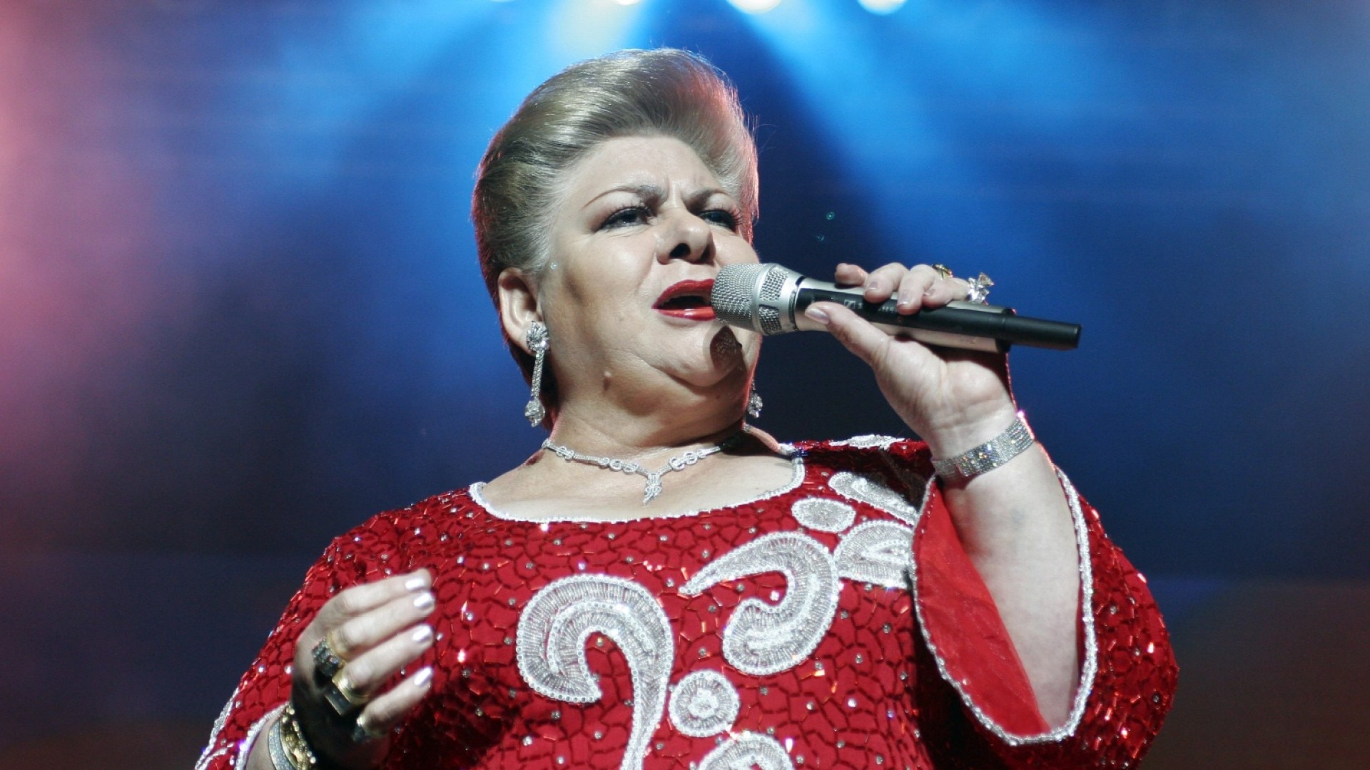 Watch Hoy Día Highlight Paquita la del Barrio asegura estar bien de