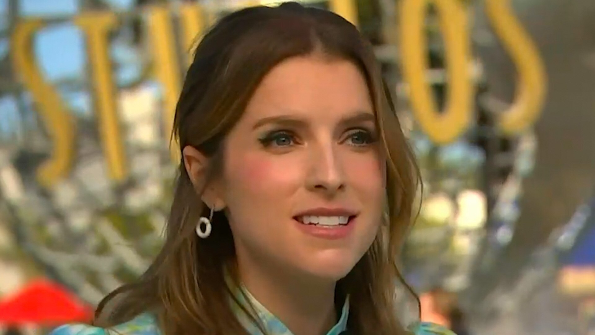 Watch Access Hollywood Highlight: Anna Kendrick Says ‘Twilight’ Cast ...