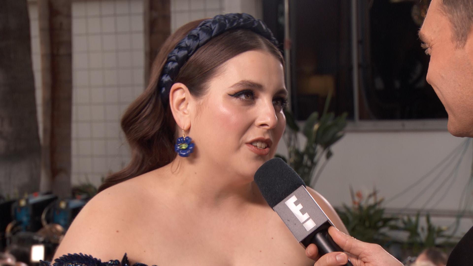 Watch E! Live From the Red Carpet Highlight Beanie Feldstein Looks