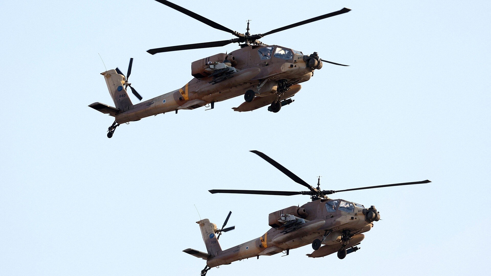 Watch TODAY Excerpt Two US Apache helicopters crash midair, killing 3