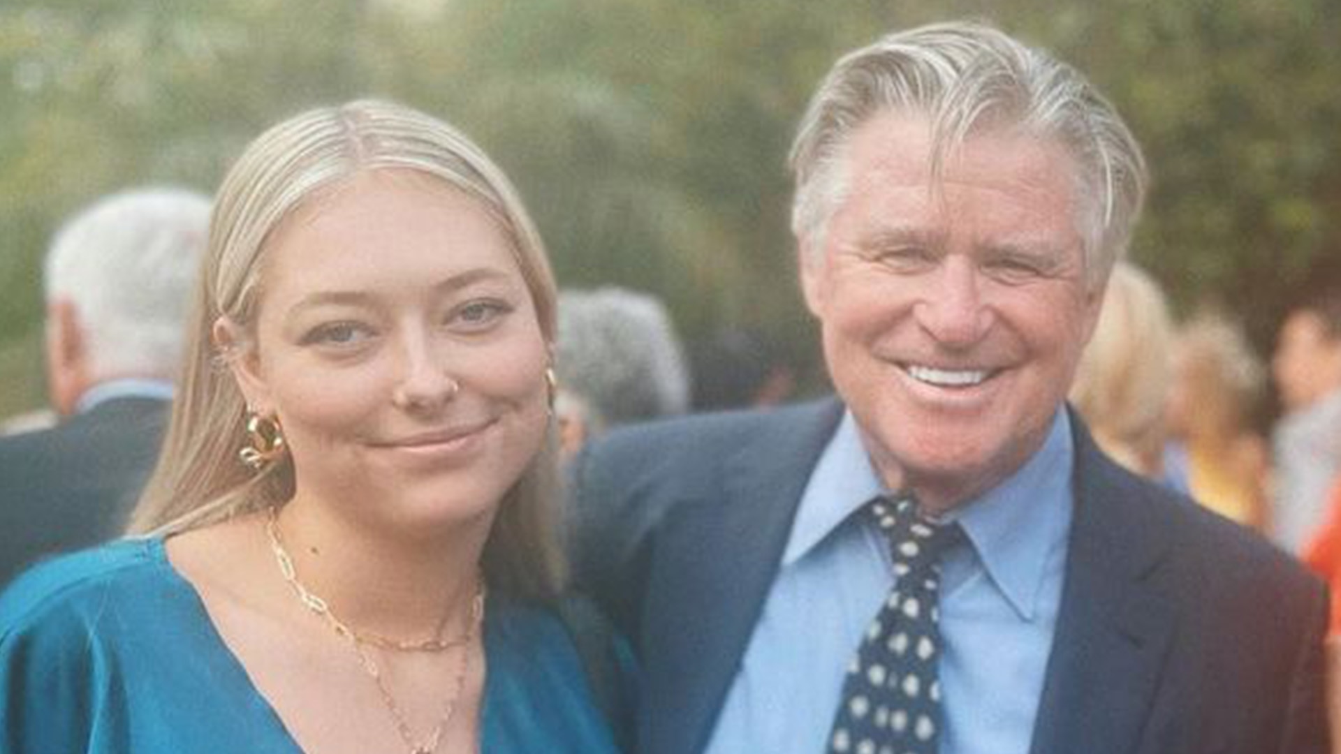 Watch Access Hollywood Highlight: Treat Williams' Daughter Mourns His ...