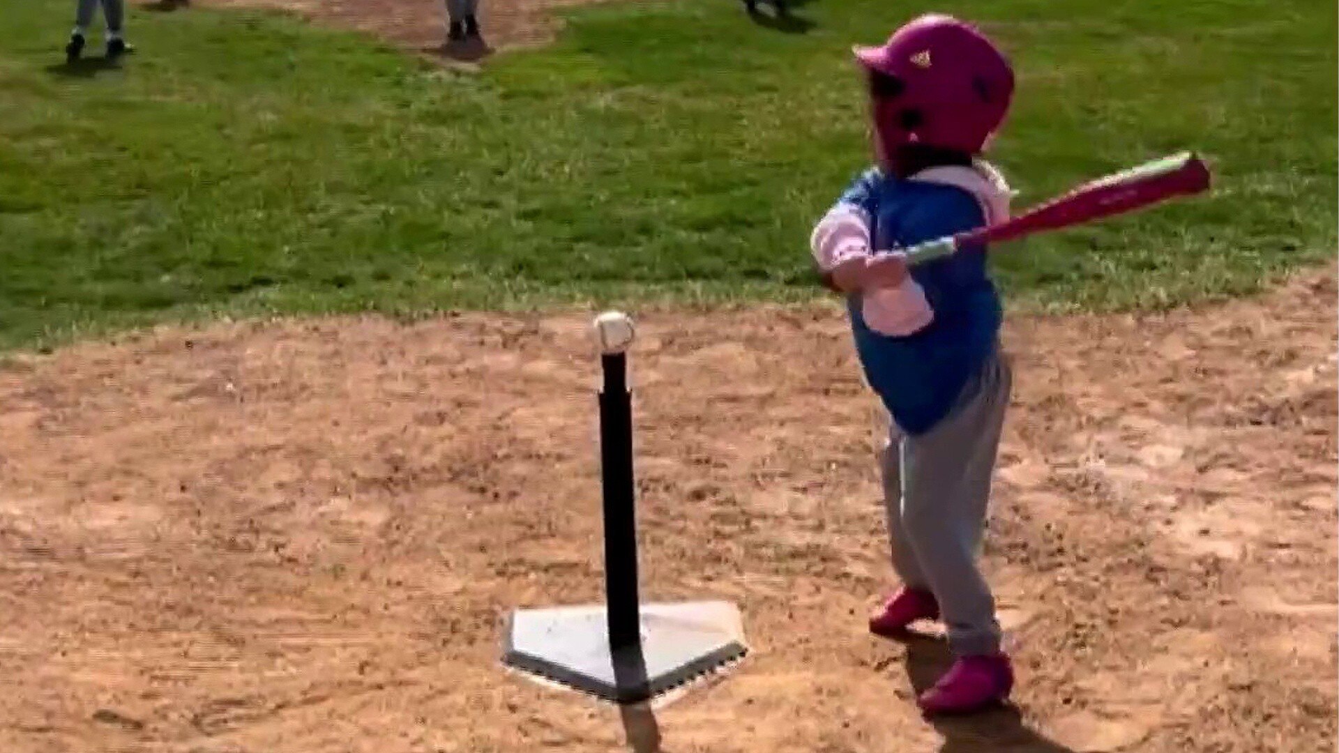 Watch TODAY Excerpt 6yearold girl cartwheels her way to first base