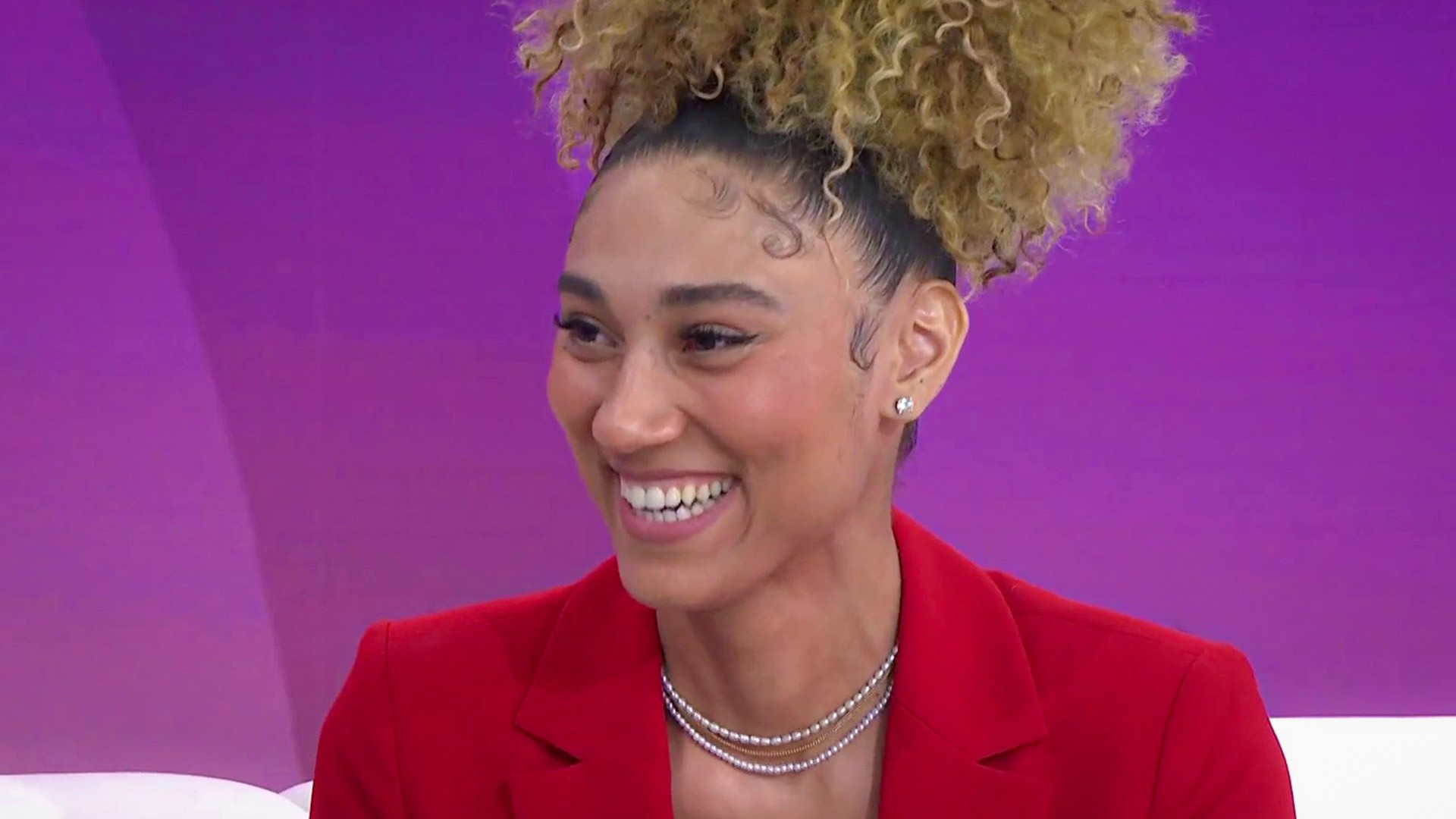 Watch TODAY Excerpt Peleton's Ally Love joins TODAY show as a