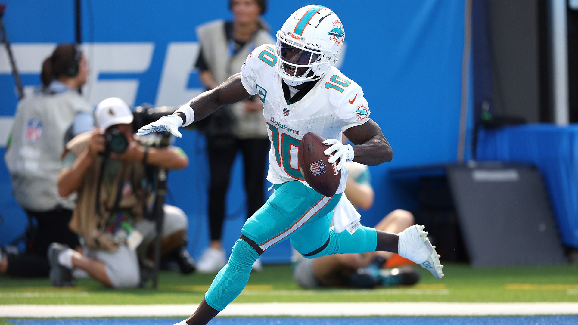 NFL Week 1 preview: Los Angeles Chargers vs. Miami Dolphins, Chris Simms  Unbuttoned