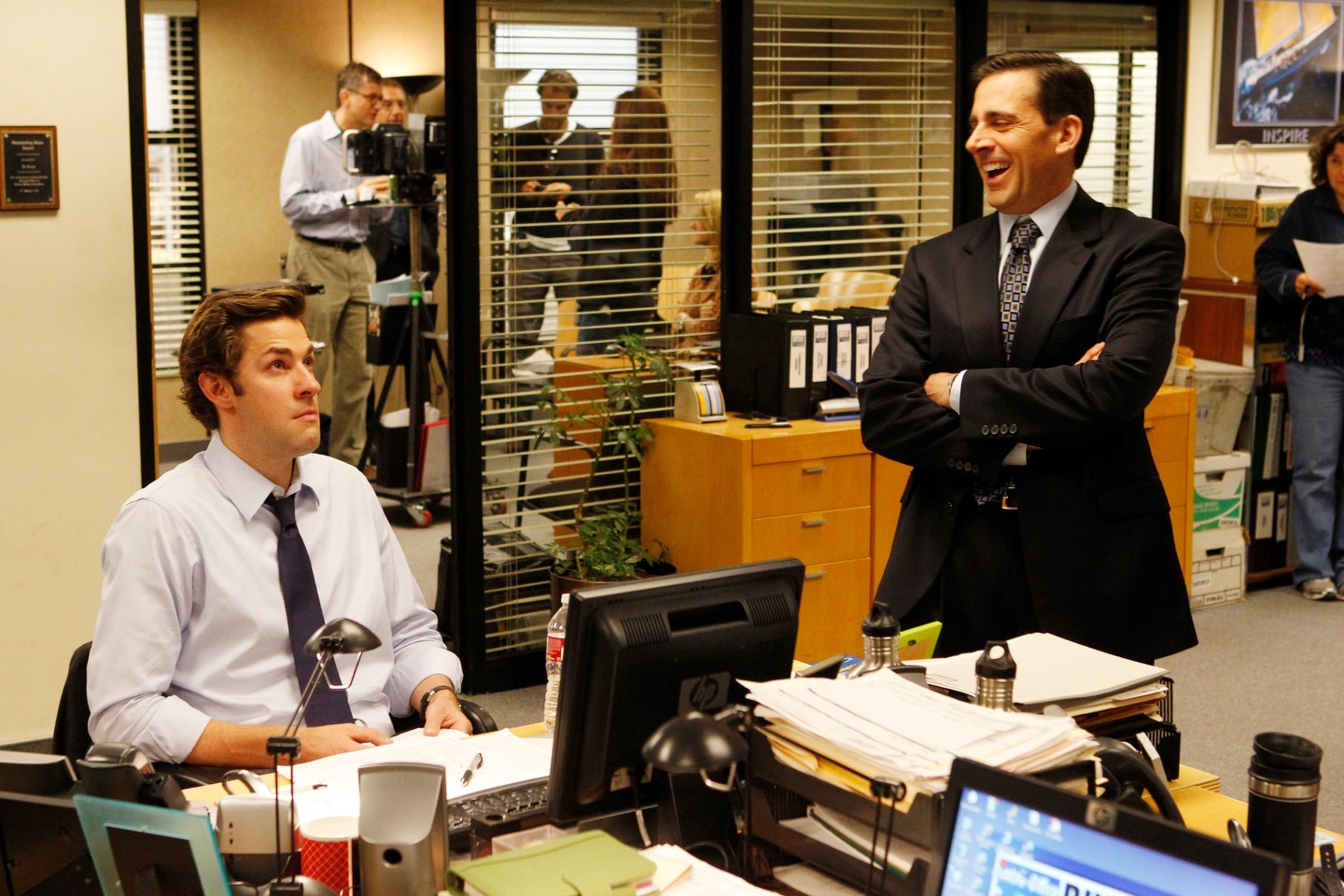 Office scene. The Office behind the Scenes. Фото сотрудников NBC.