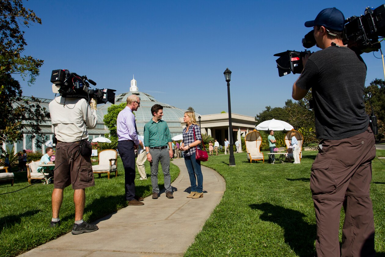 Parks and Recreation Behind the Scenes Pawnee Commons Photo 162101